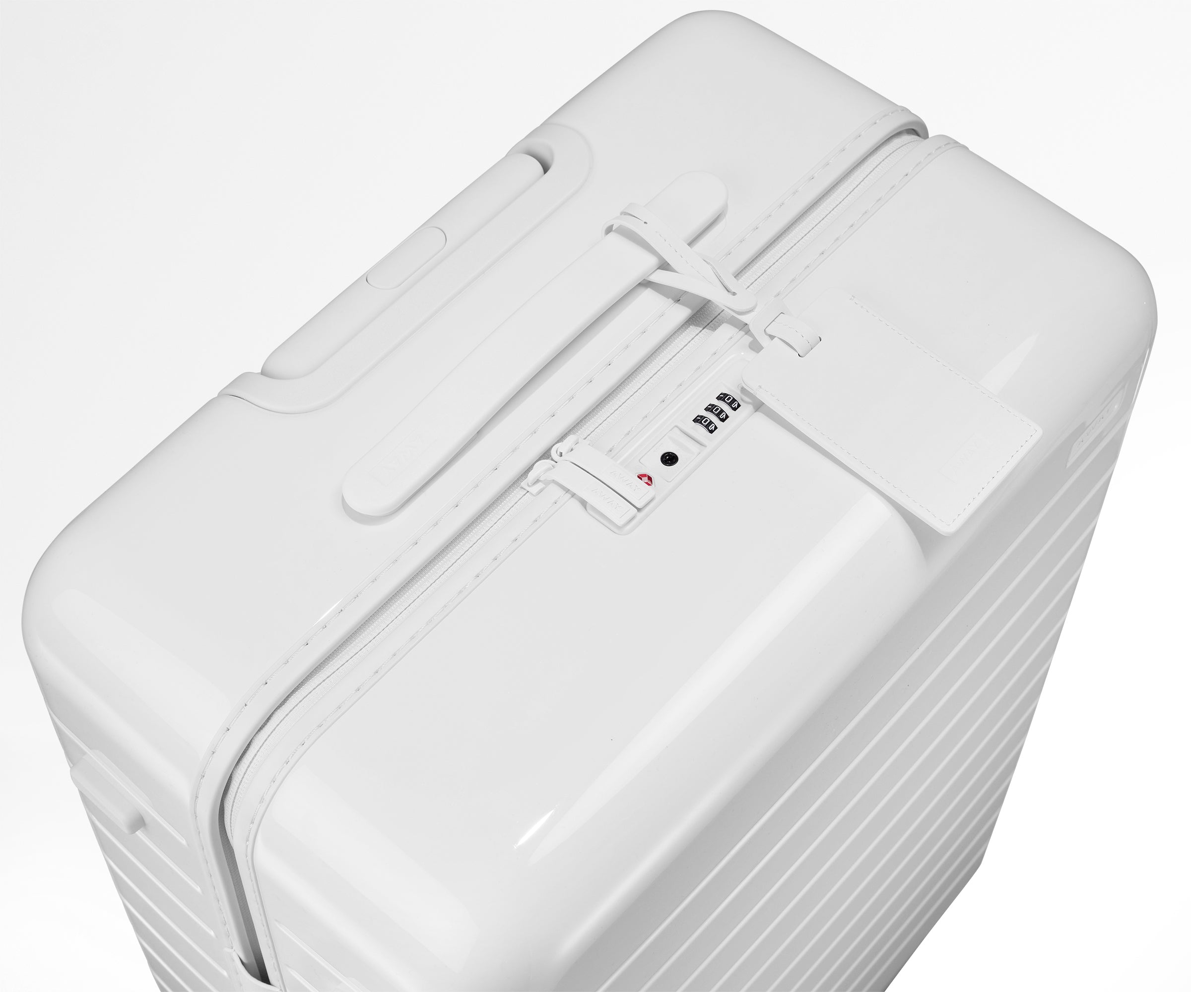 away-the-medium-valise-soute-blanc-perle-coque-rigide image 5