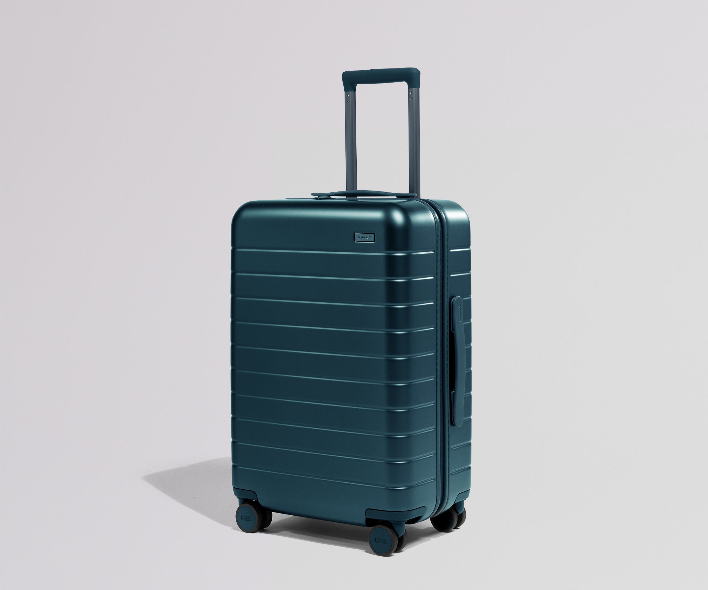 away-bigger-carry-on-valise-cabine-rigide-stormy-teal-bleu image 1