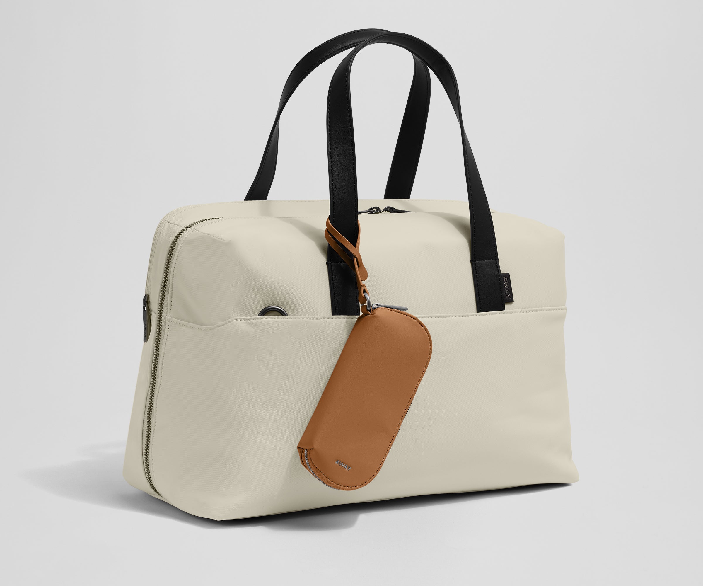 away-sunglasses-pouch-tui-lunettes-desert-tan-beige image 4