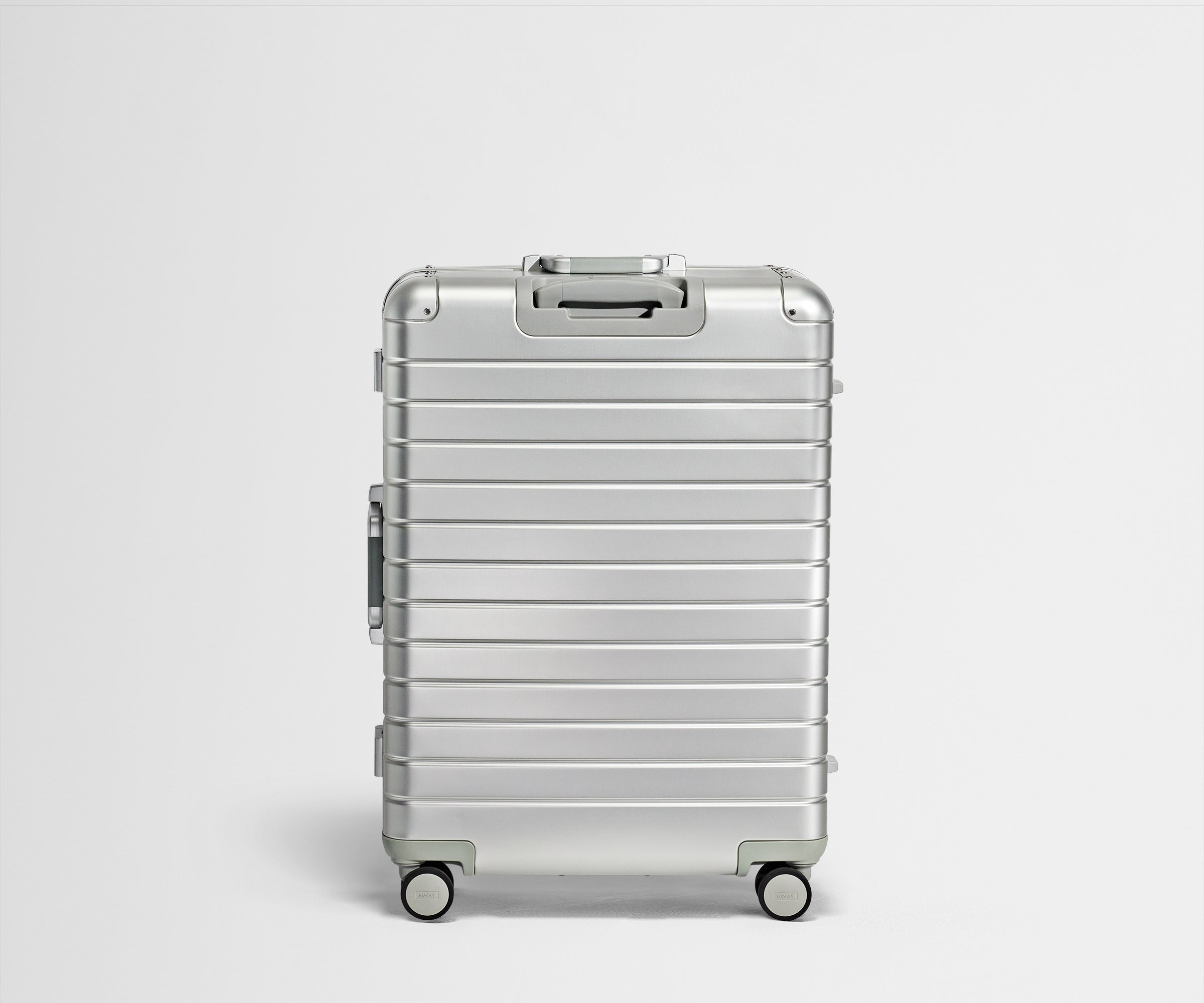 away-aluminum-large-valise-soute-argent-aluminium image 6
