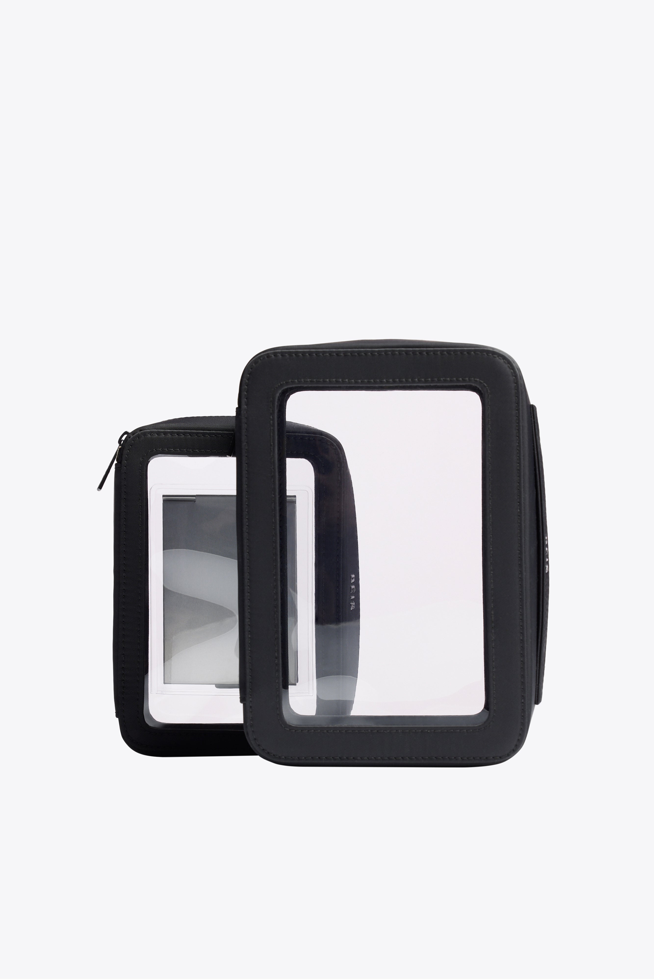 beis-in-flight-cosmetic-set-trousse-voyage-noir-tsa image 3