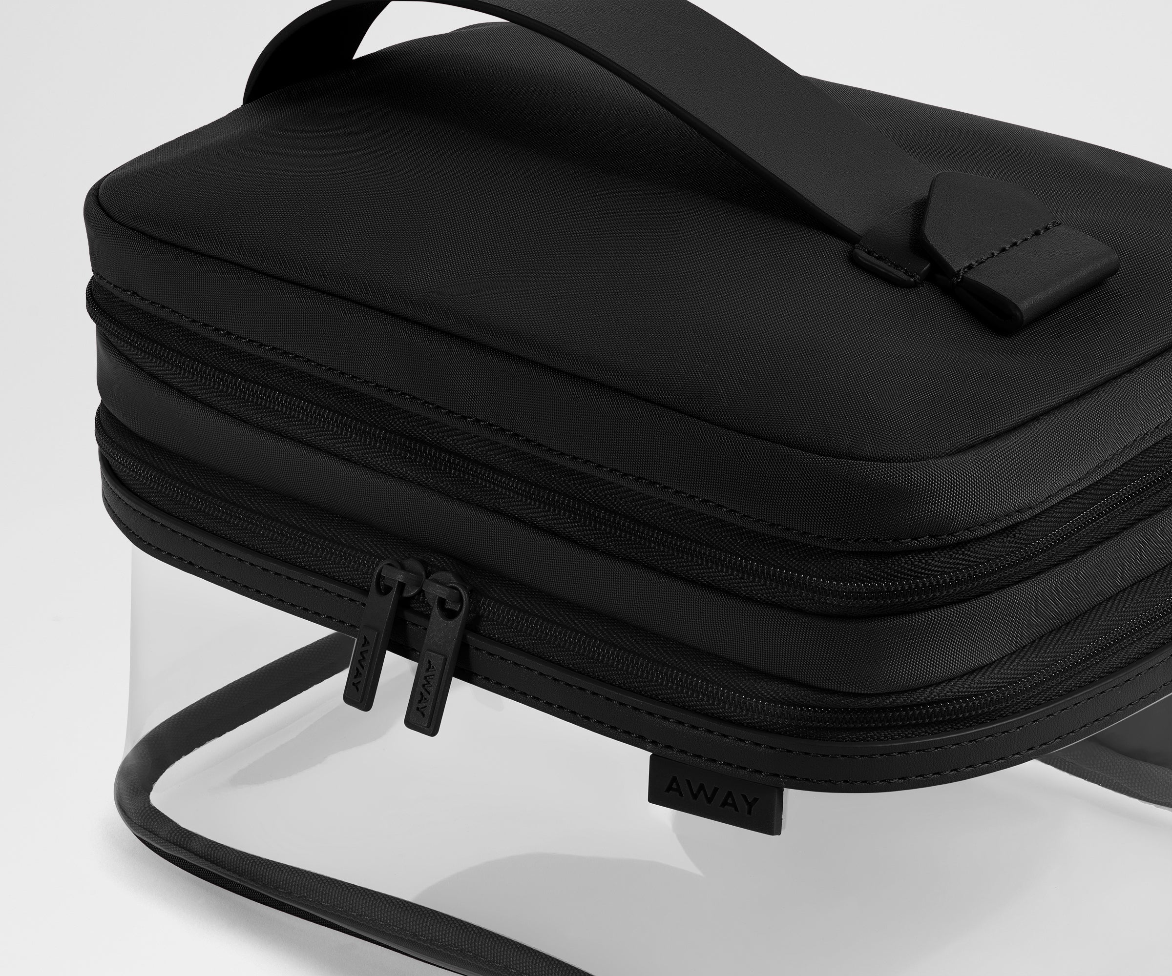 away-clear-cosmetic-trousse-toilette-jet-black-transparente image 4