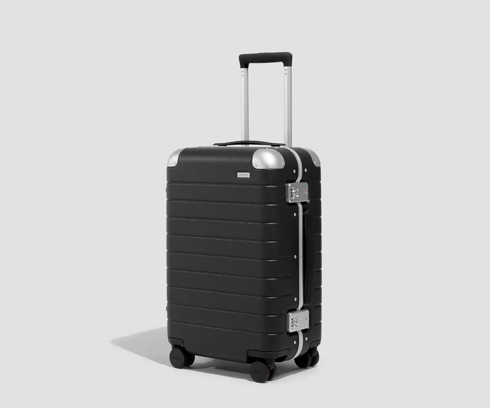 away-aluminum-edge-carry-on-valise-cabine-alu-noir-jet-black image 1