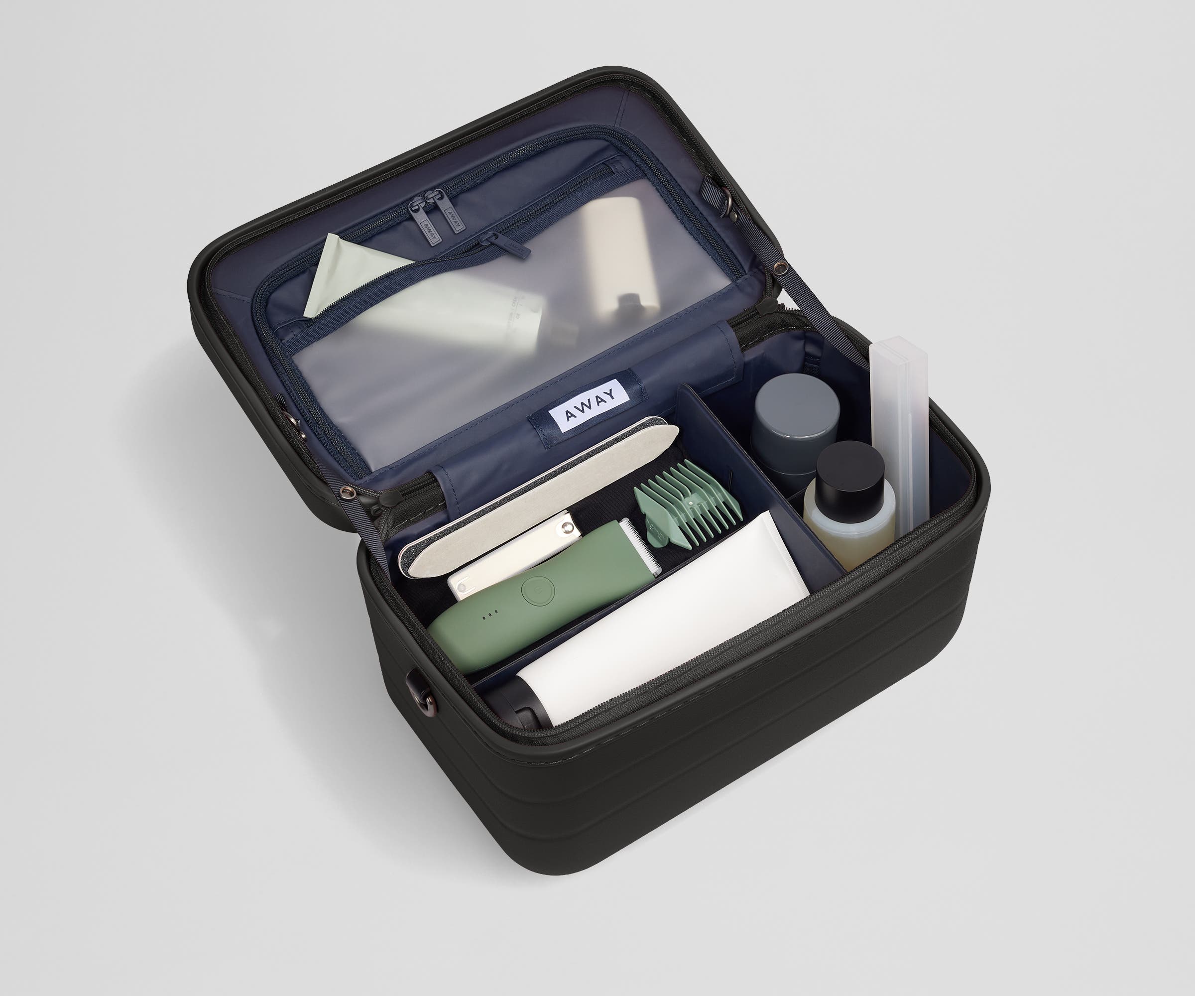 away-train-case-vanity-rigide-jet-black-polycarbonate image 6