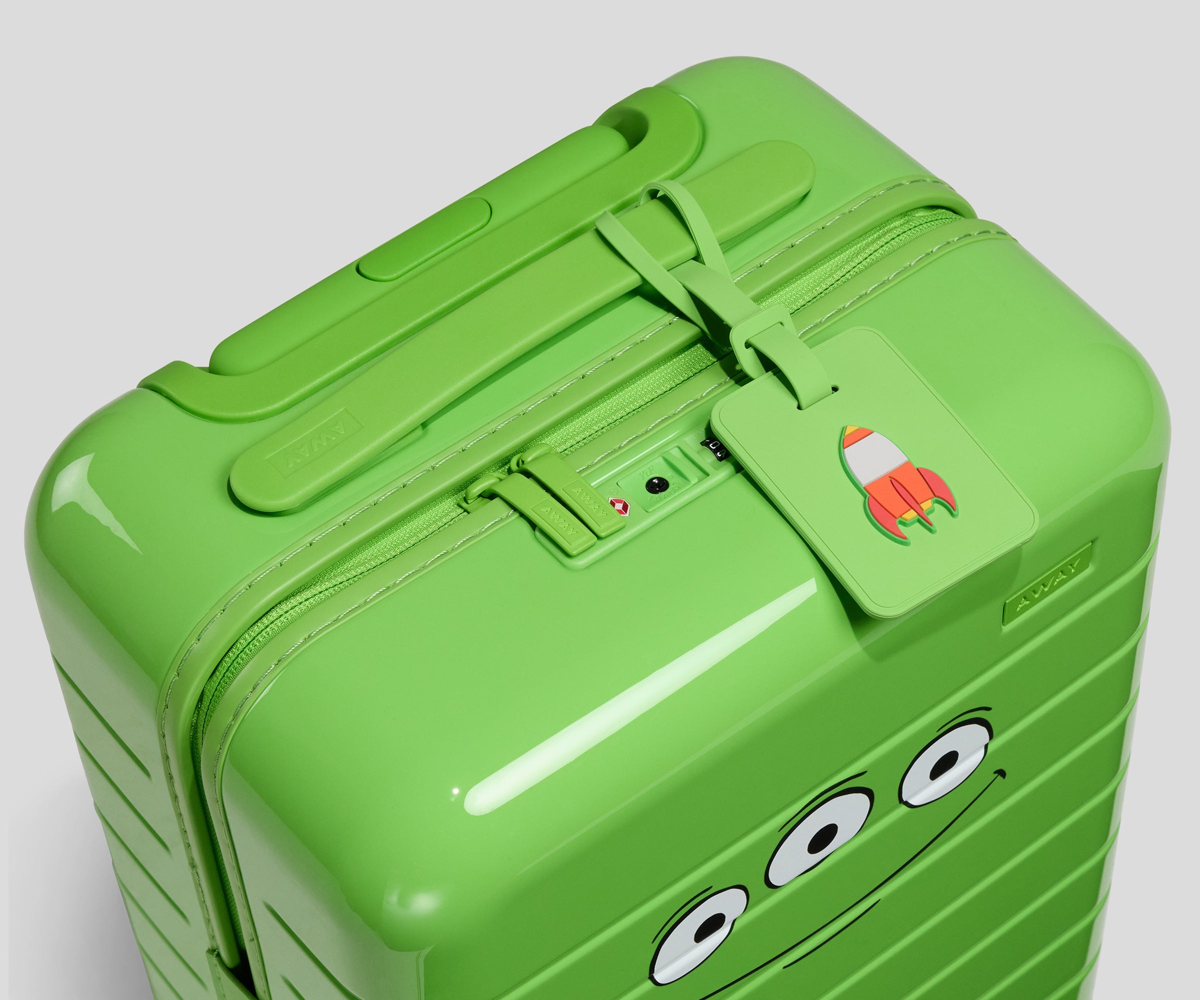 away-kids-carry-on-valise-enfant-vert-alien-green image 6