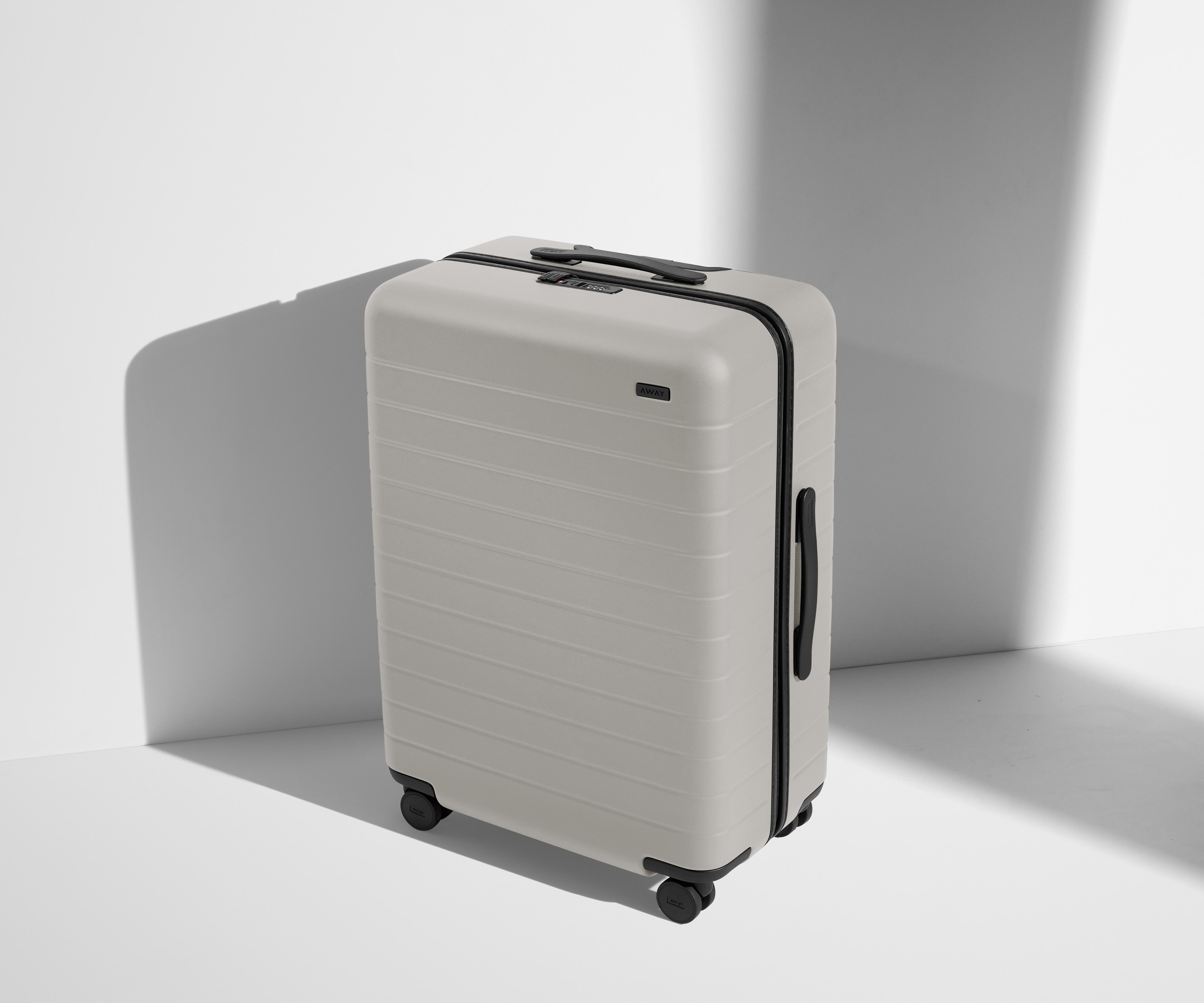 away-medium-valise-soute-rigide-gris-nuage-cloud-gray image 2