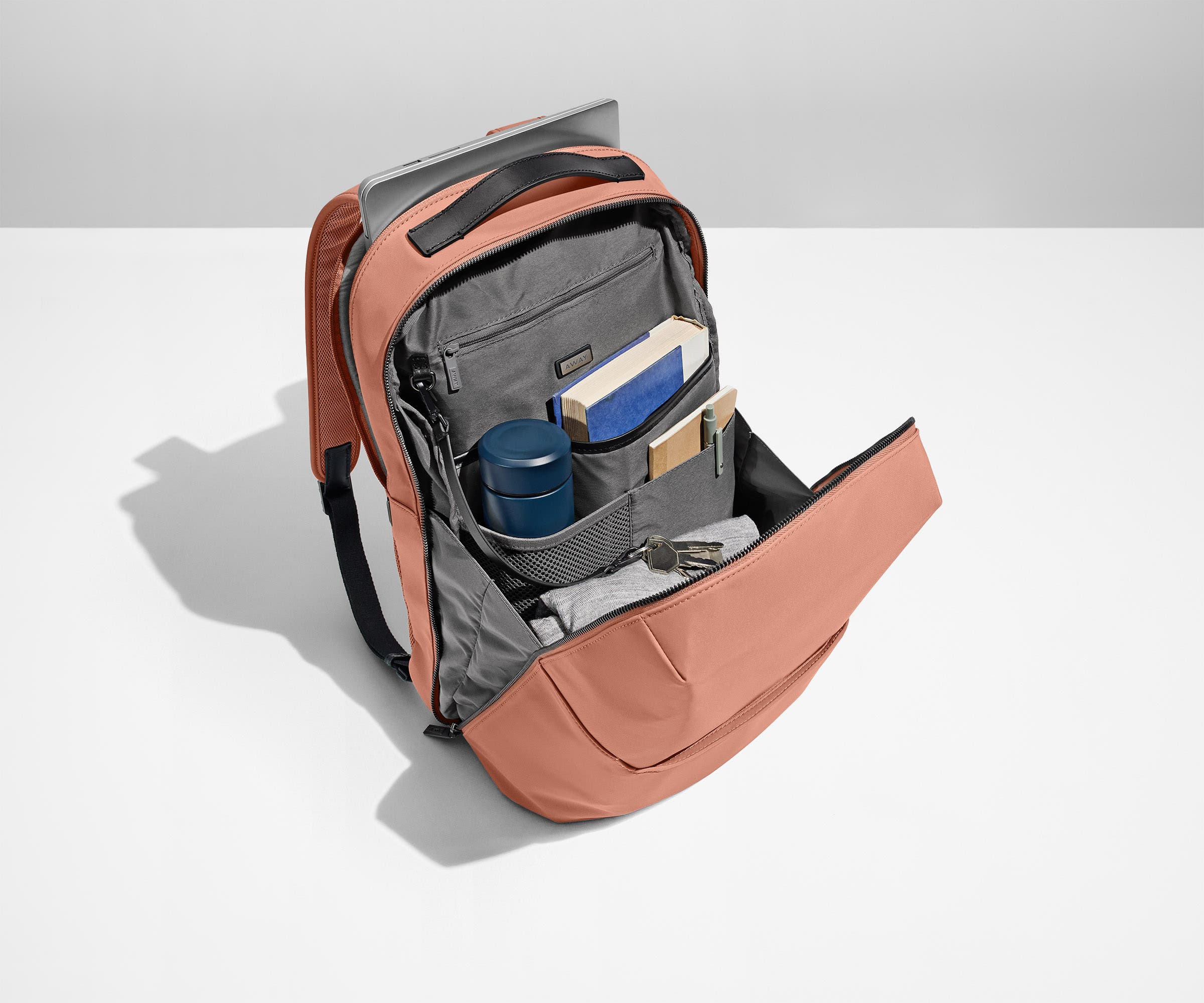 away-everywhere-zip-sac-dos-clay-pink-16 image 3