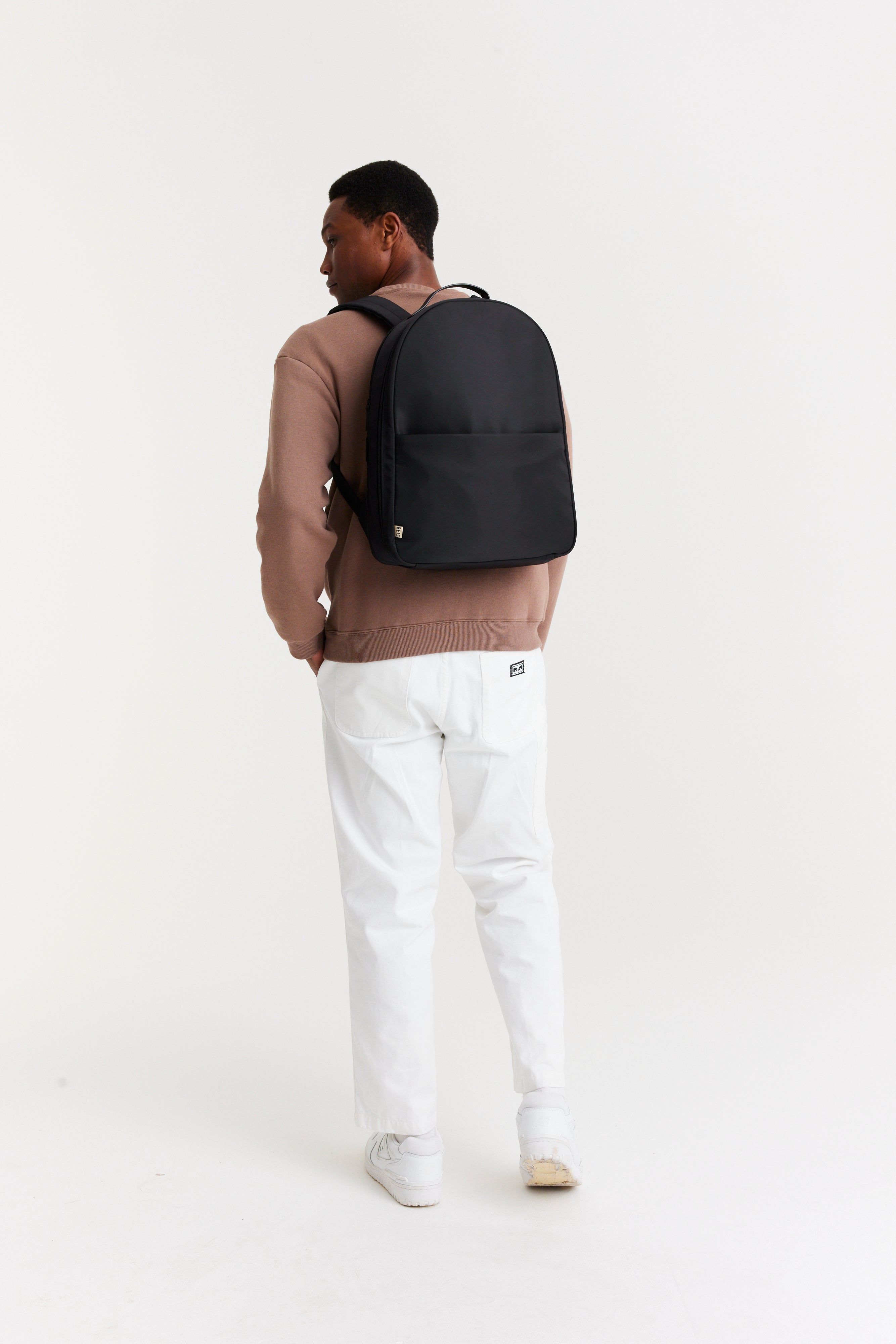 beis-commuter-backpack-sac-dos-ordinateur-noir image 5