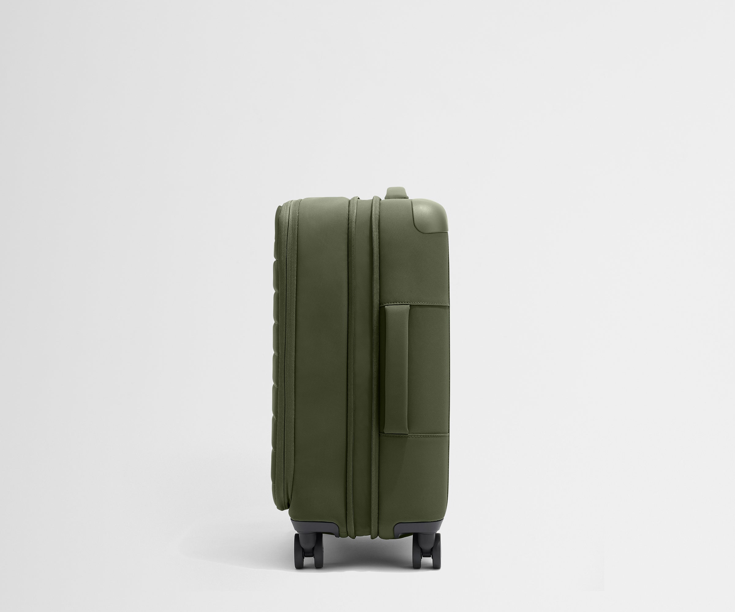away-carry-on-valise-cabine-souple-vert-olive-extensible image 7