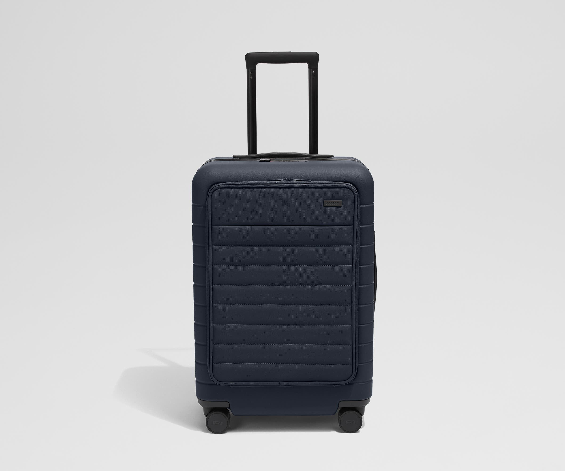 away-executive-bigger-carry-on-valise-cabine-bleu-marine image 1