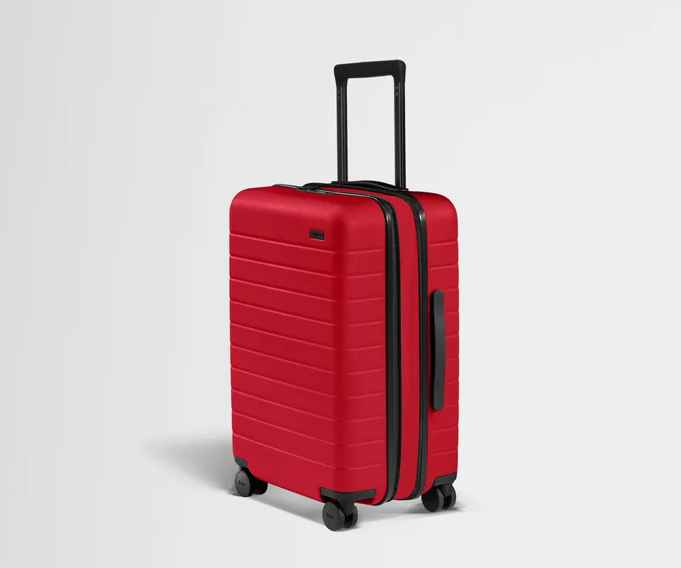 away-bigger-carry-on-flex-valise-cabine-rouge-cherry-red image 1