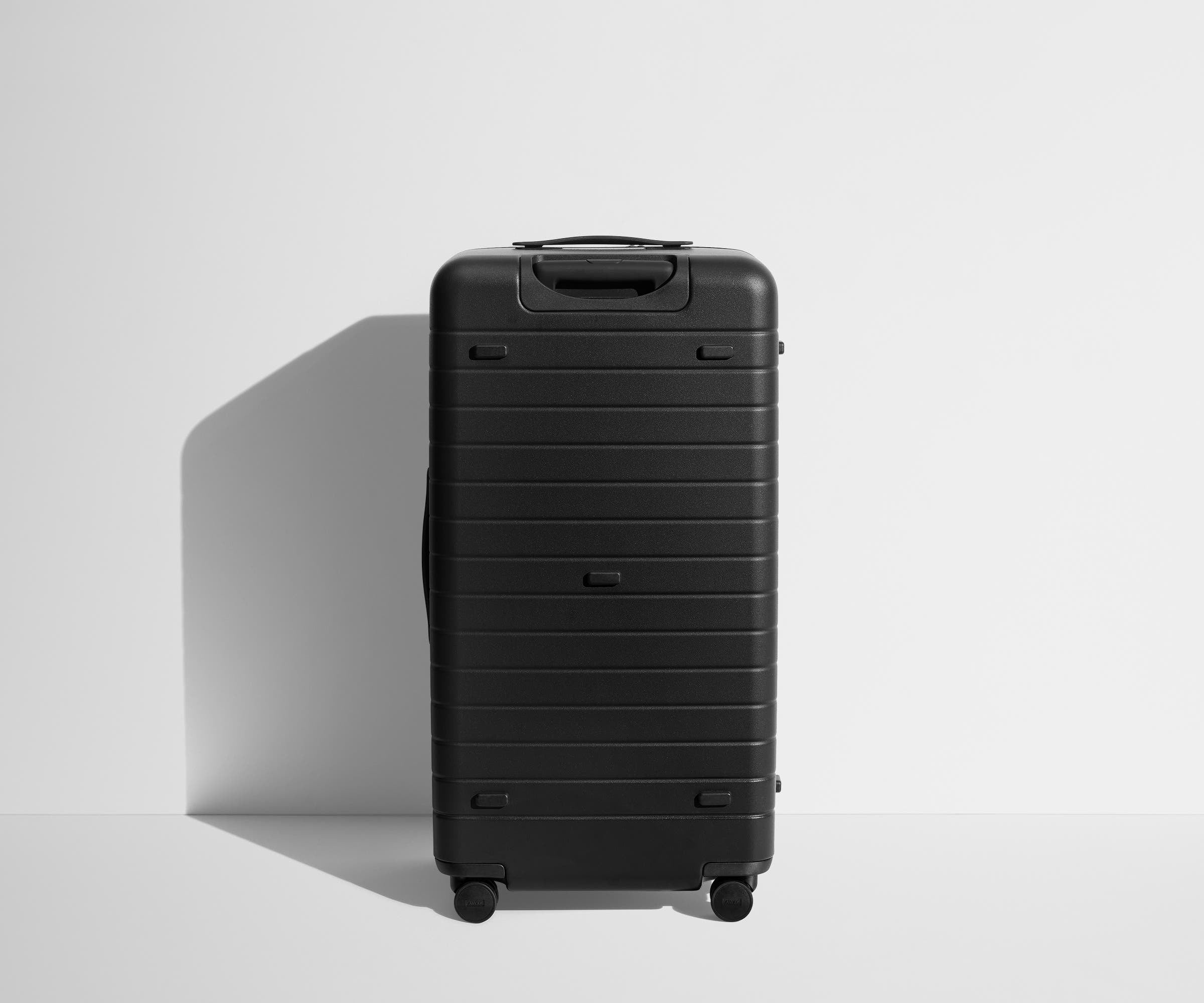 away-the-trunk-valise-soute-noir-coque-rigide image 7
