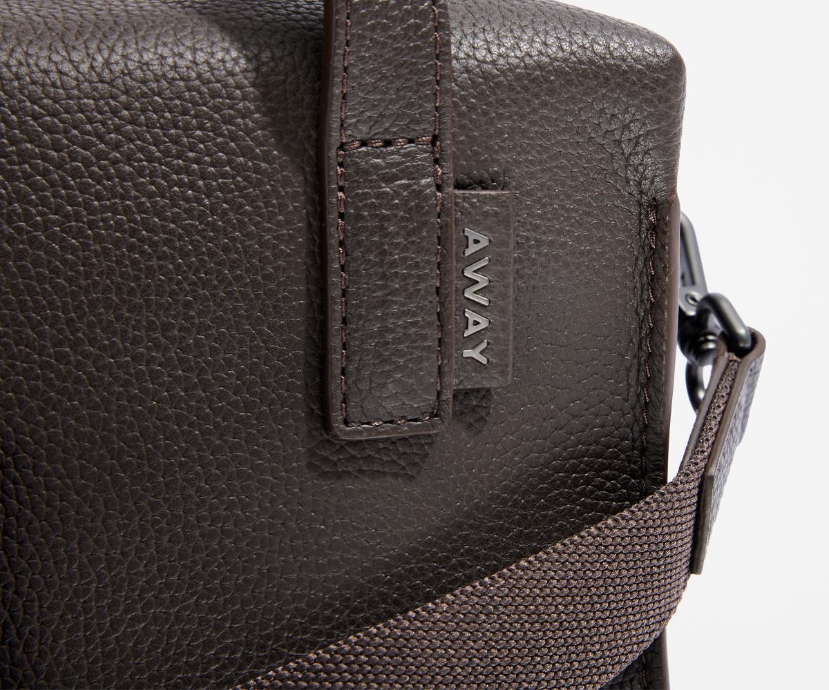 away-mini-everywhere-bag-sac-bandouli-re-marron-espresso image 5