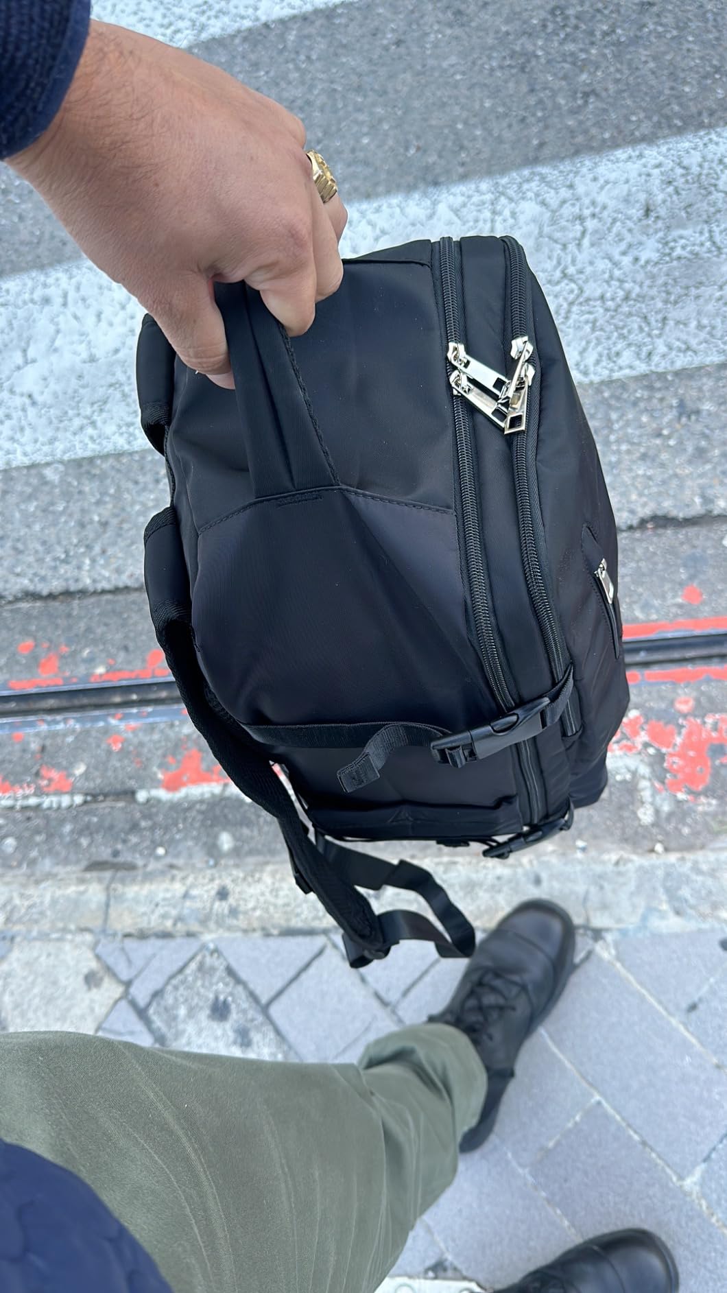 Poches zippées