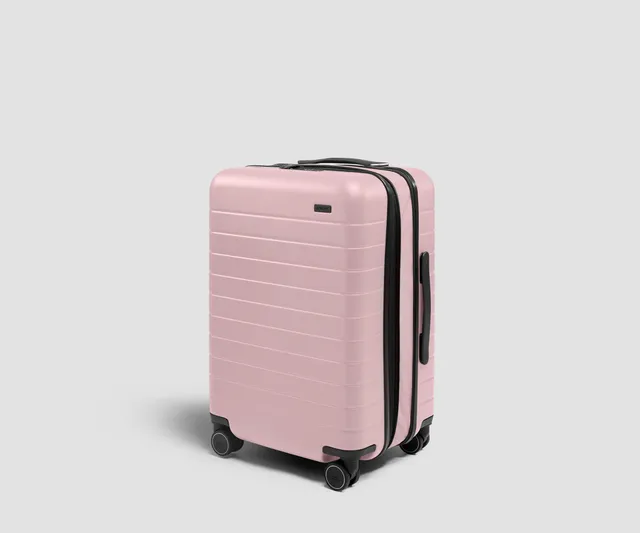 away-bigger-carry-on-flex-3-valise-cabine-rose-extensible image 1