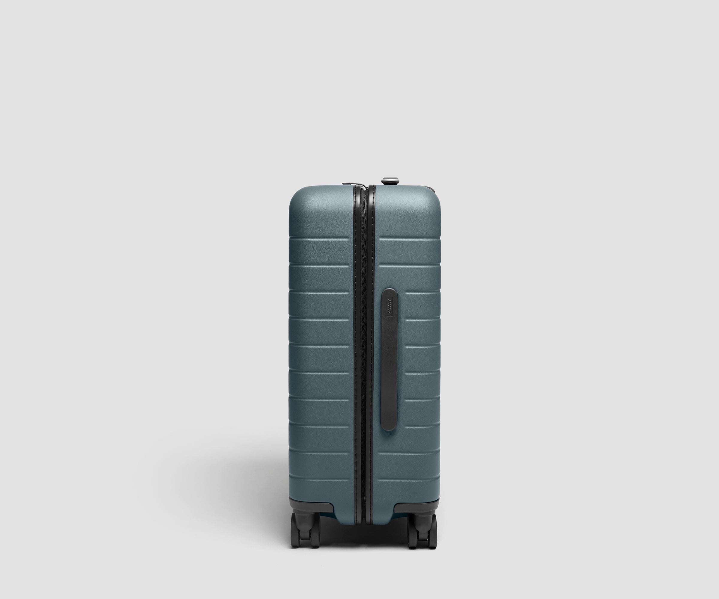 away-bigger-carry-on-3-valise-cabine-coast-blue-rigide image 3
