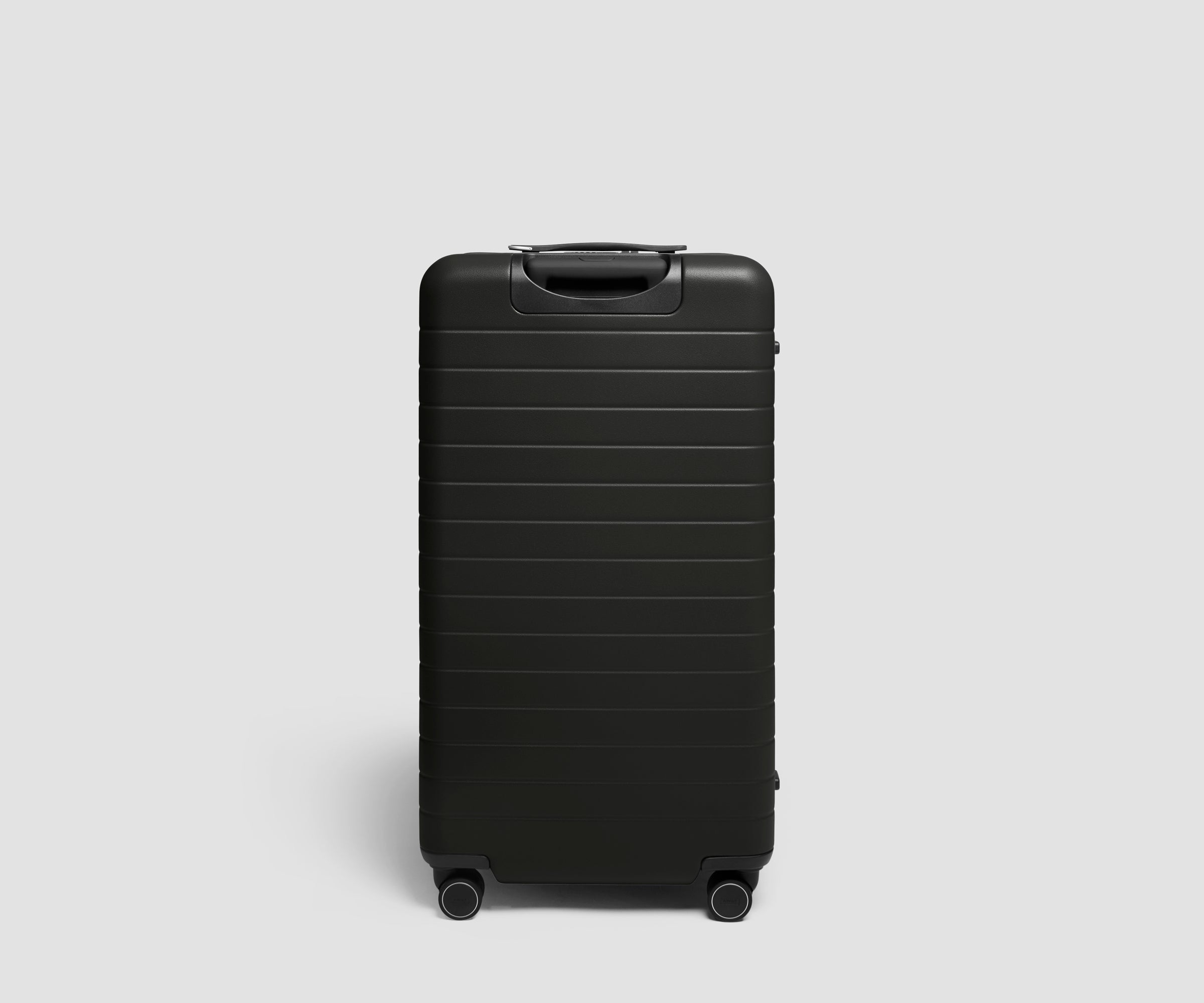 away-trunk-3-grande-valise-jet-black-3-semaines image 6