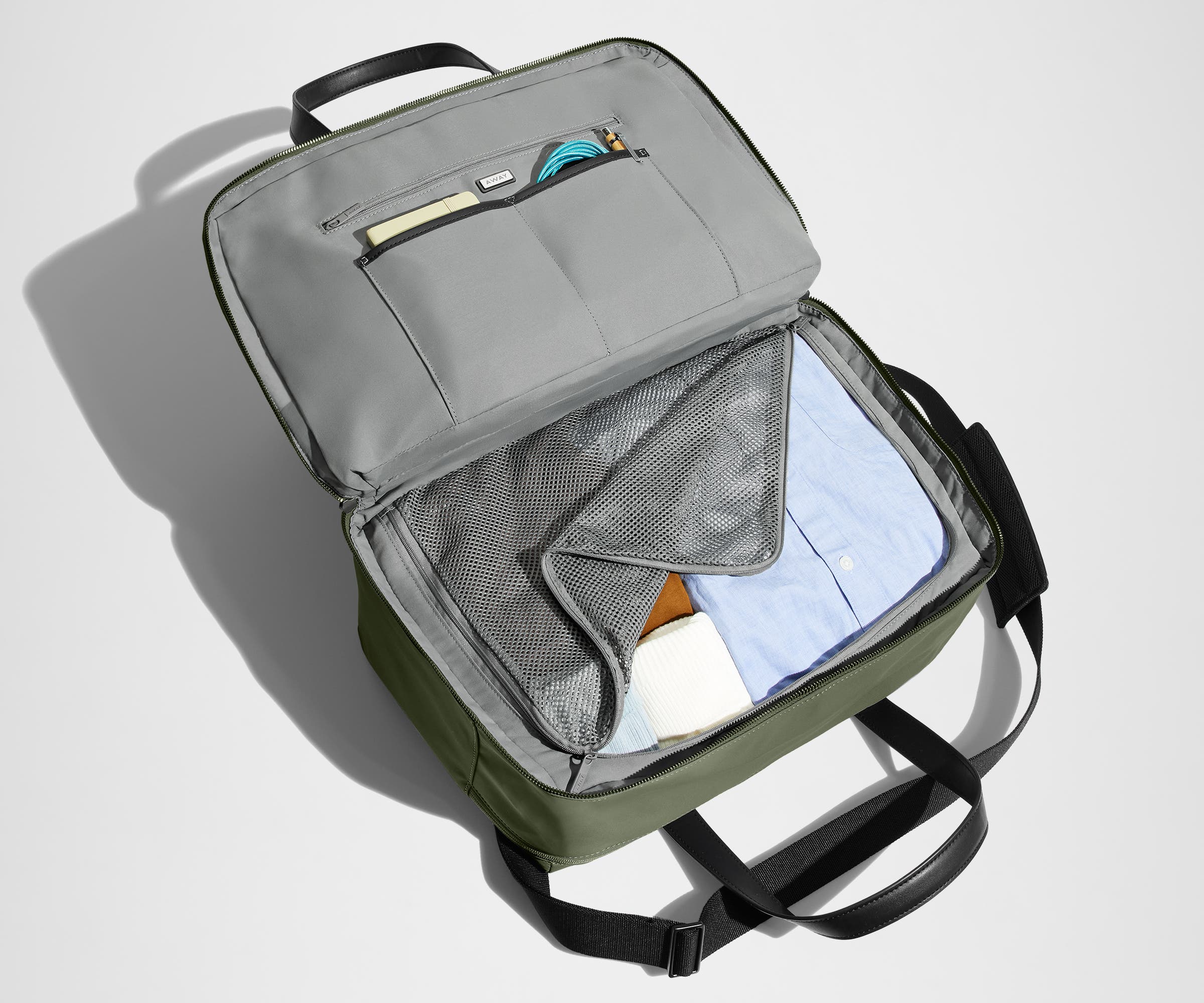 away-overnight-bag-sac-de-voyage-olive-green-ordinateur image 3