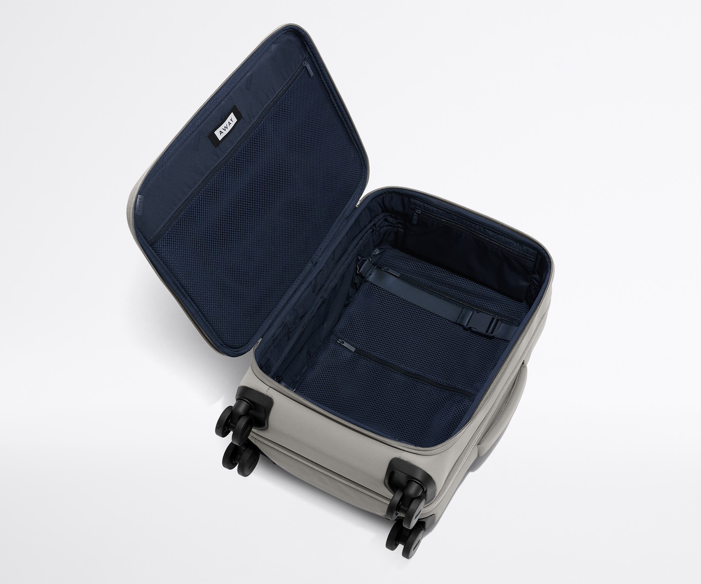 away-softside-carry-on-valise-cabine-souple-gris-cloud-gray image 8