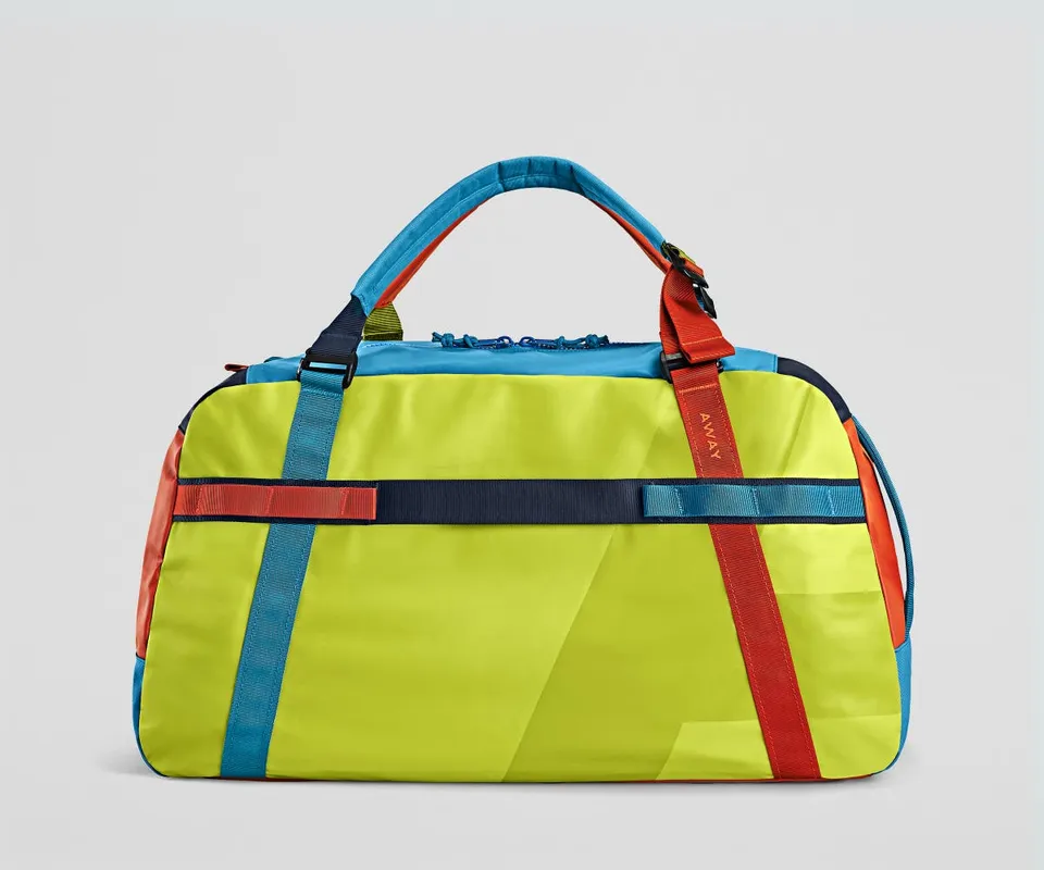 away-active-duffle-55l-sac-de-voyage-atomic-remix image 1