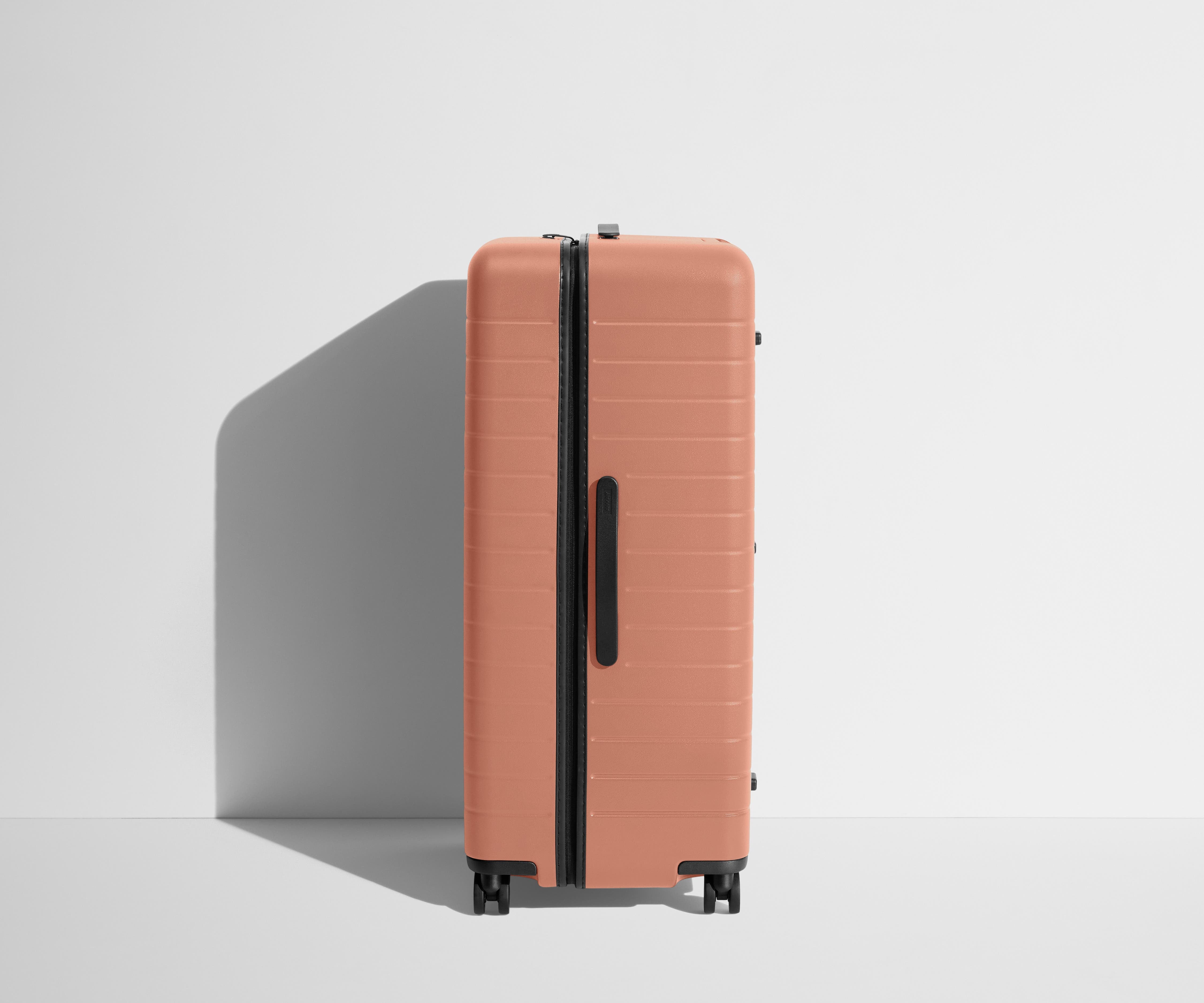 away-trunk-valise-soute-clay-pink-grande-capacit image 3