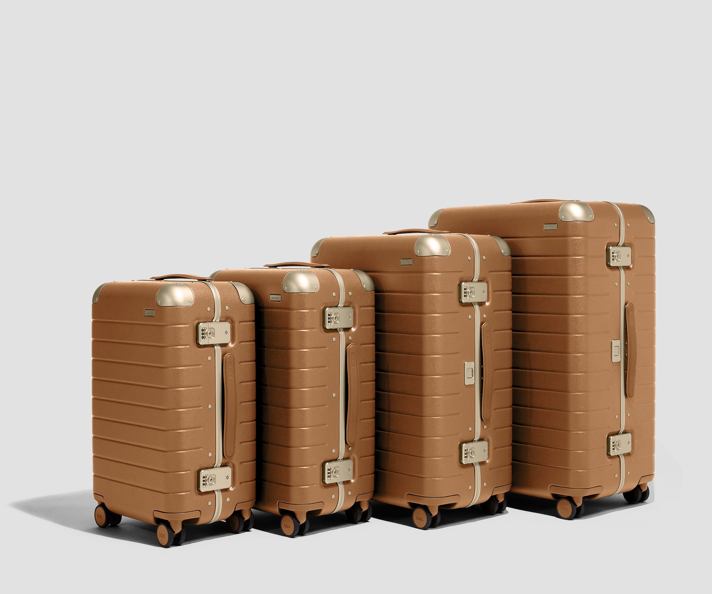 away-aluminum-edge-carry-on-valise-cabine-marron-cognac-alu image 8