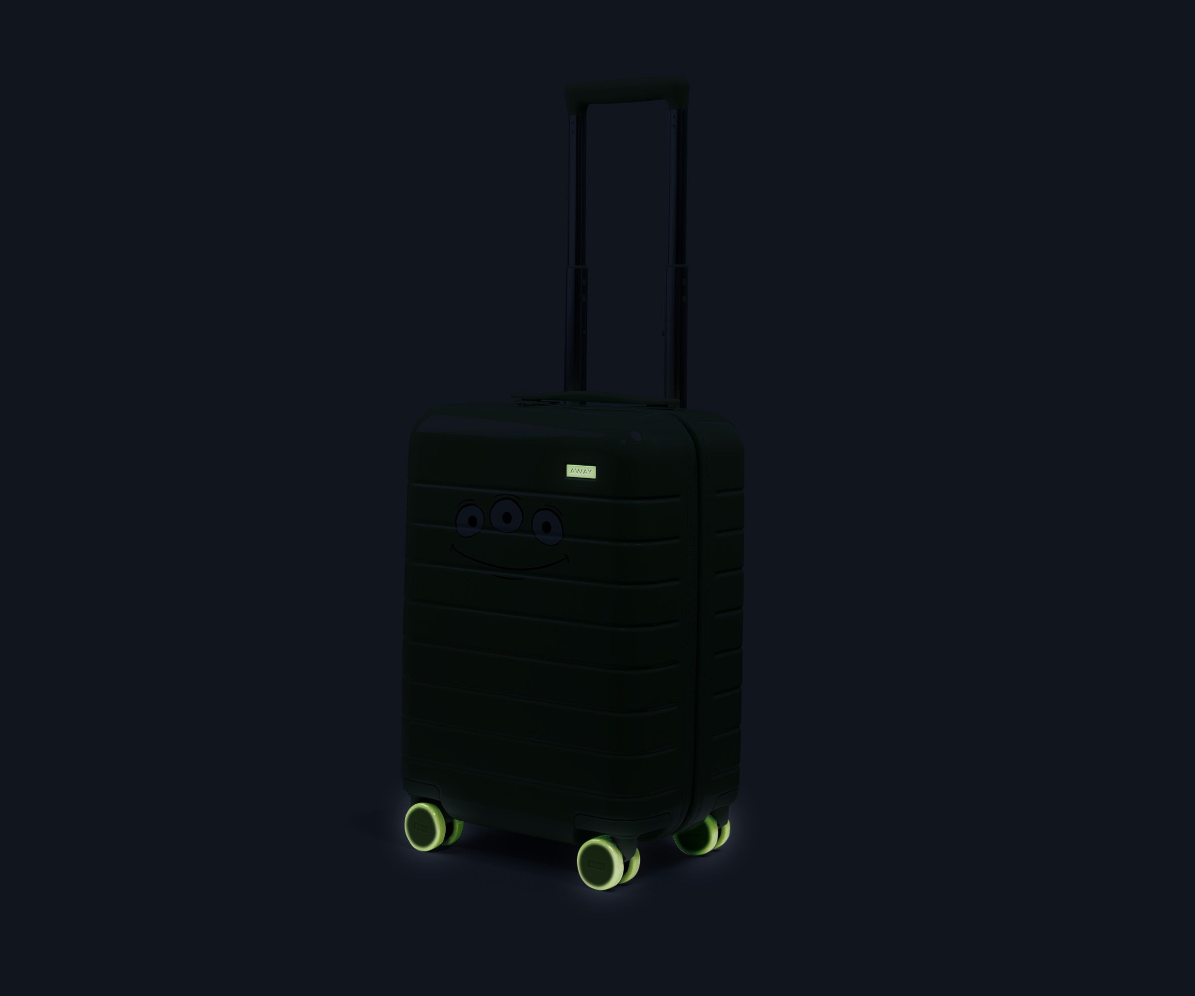 away-the-bigger-carry-on-valise-cabine-alien-green-rigide image 7
