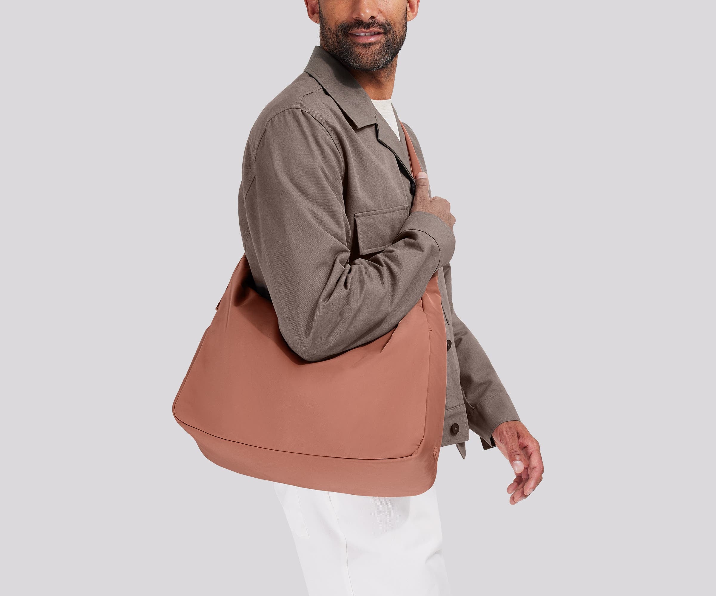away-featherlight-large-sac-bandouli-re-rose-argile-l-ger image 2