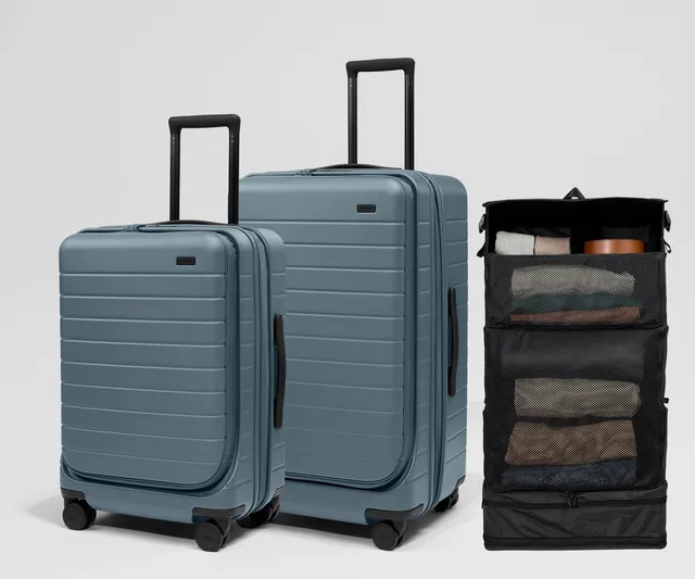 away-smooth-departure-bundle-ensemble-valises-voyage image 1