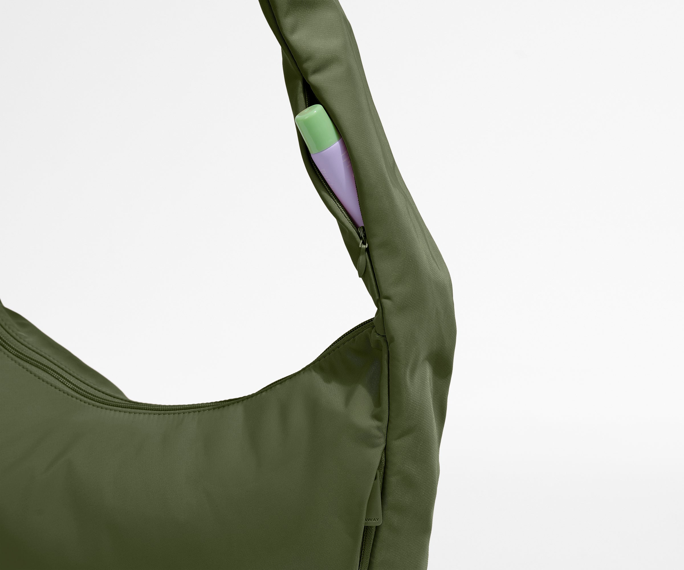 away-featherlight-crossbody-sac-bandouli-re-vert-olive image 4