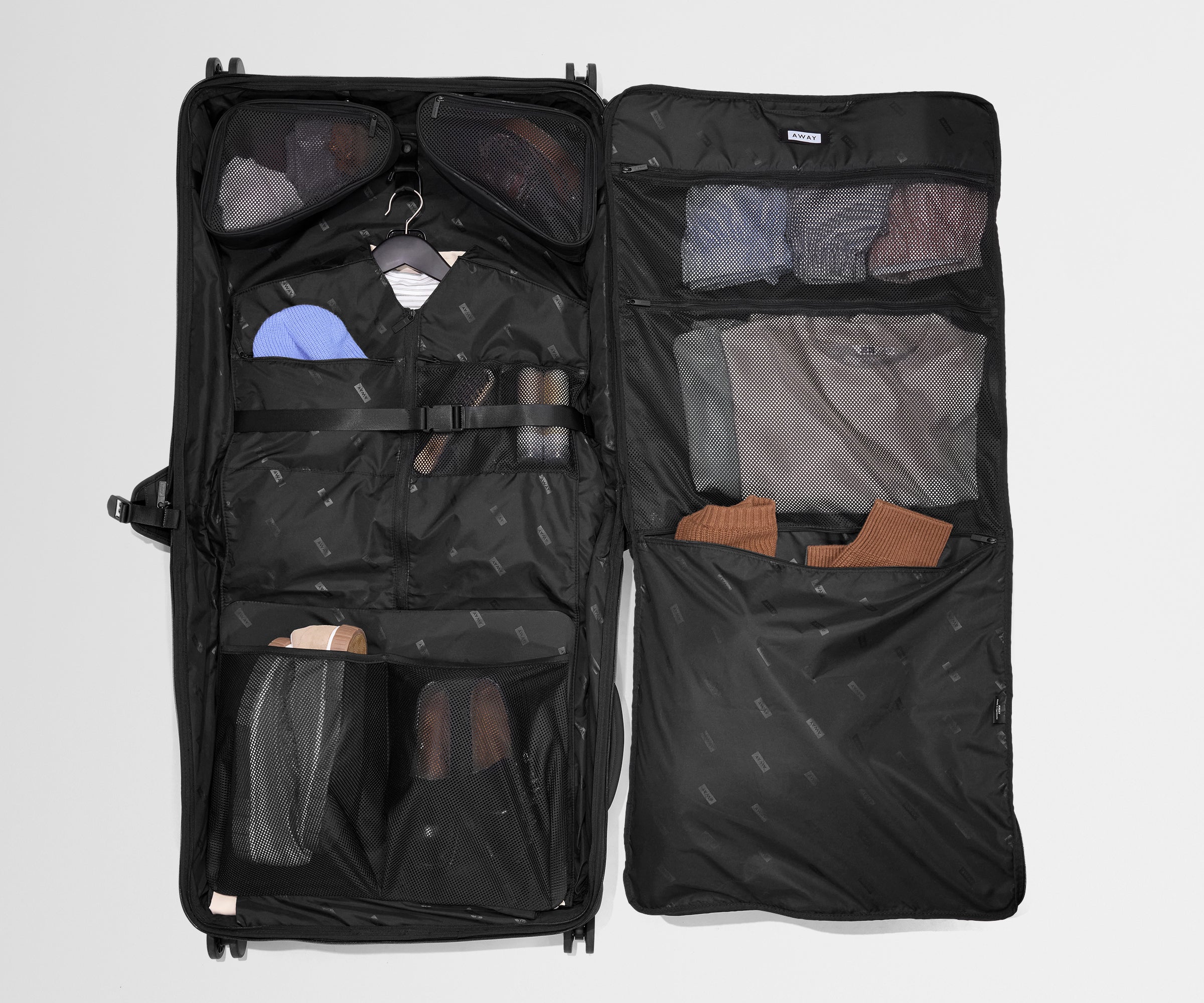 away-softside-garment-roller-housse-valise-noir-8-tenues image 4