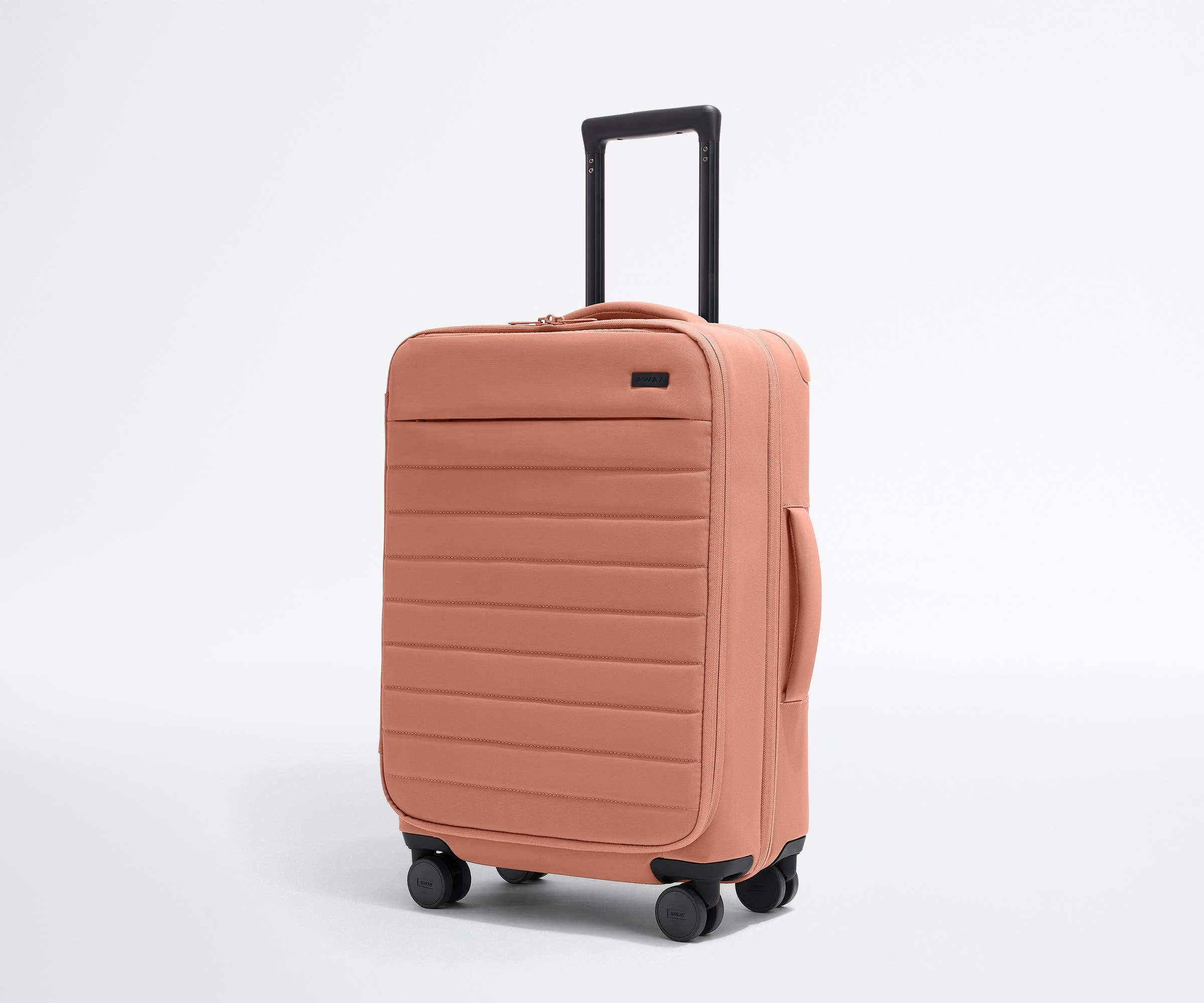 away-softside-bigger-carry-on-valise-rose-argile image 2
