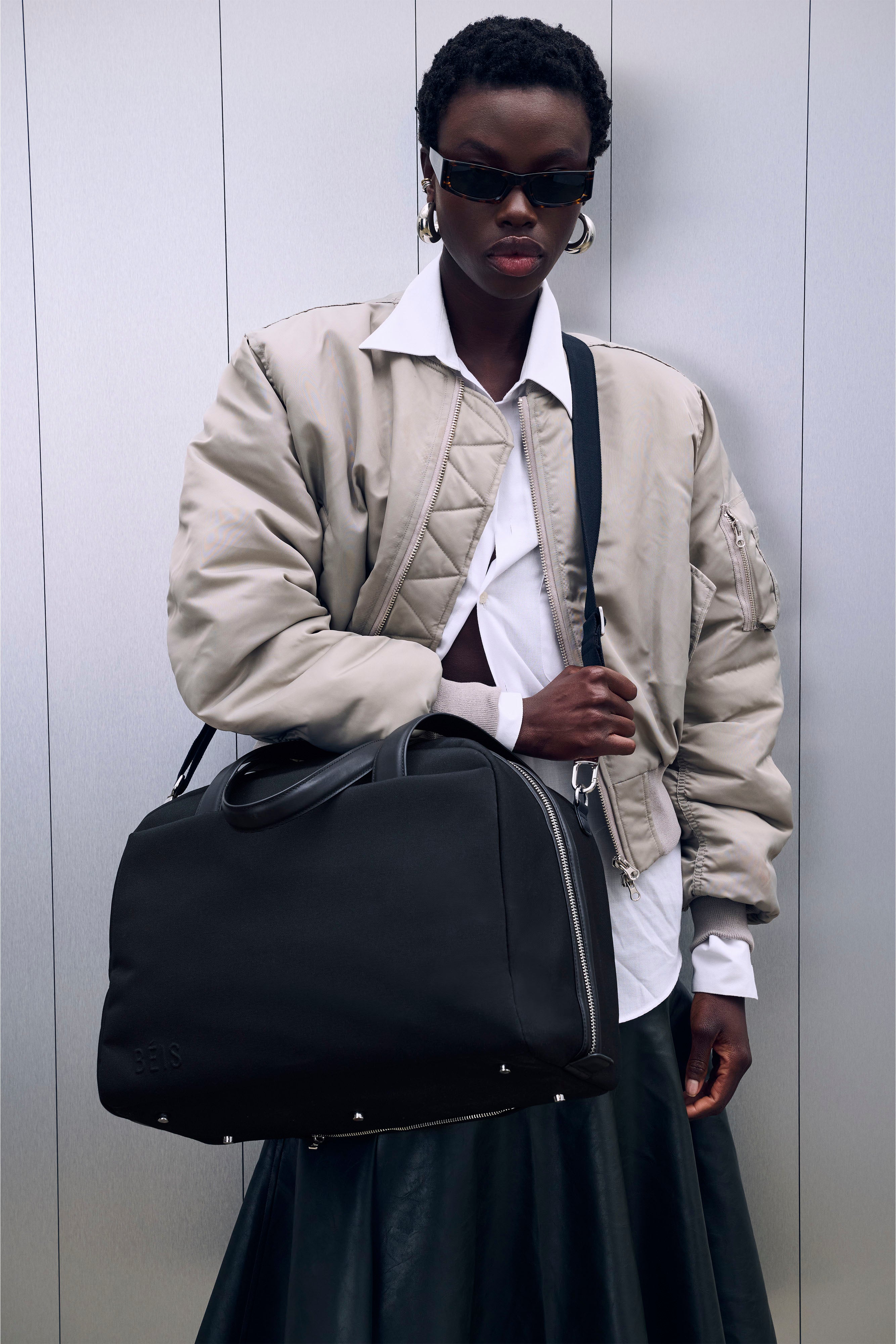 beis-the-duffle-sac-voyage-noir-ordinateur image 4