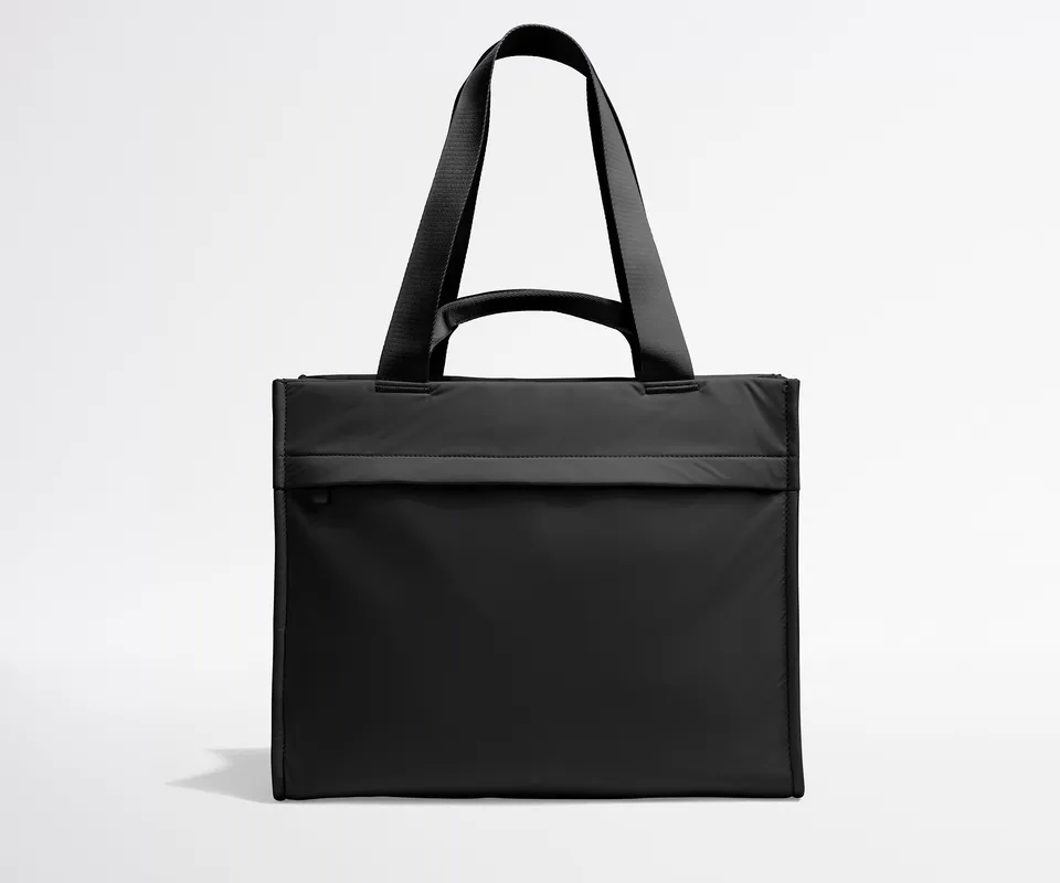 away-featherlight-daily-tote-sac-tote-noir-l-ger-quotidien image 1