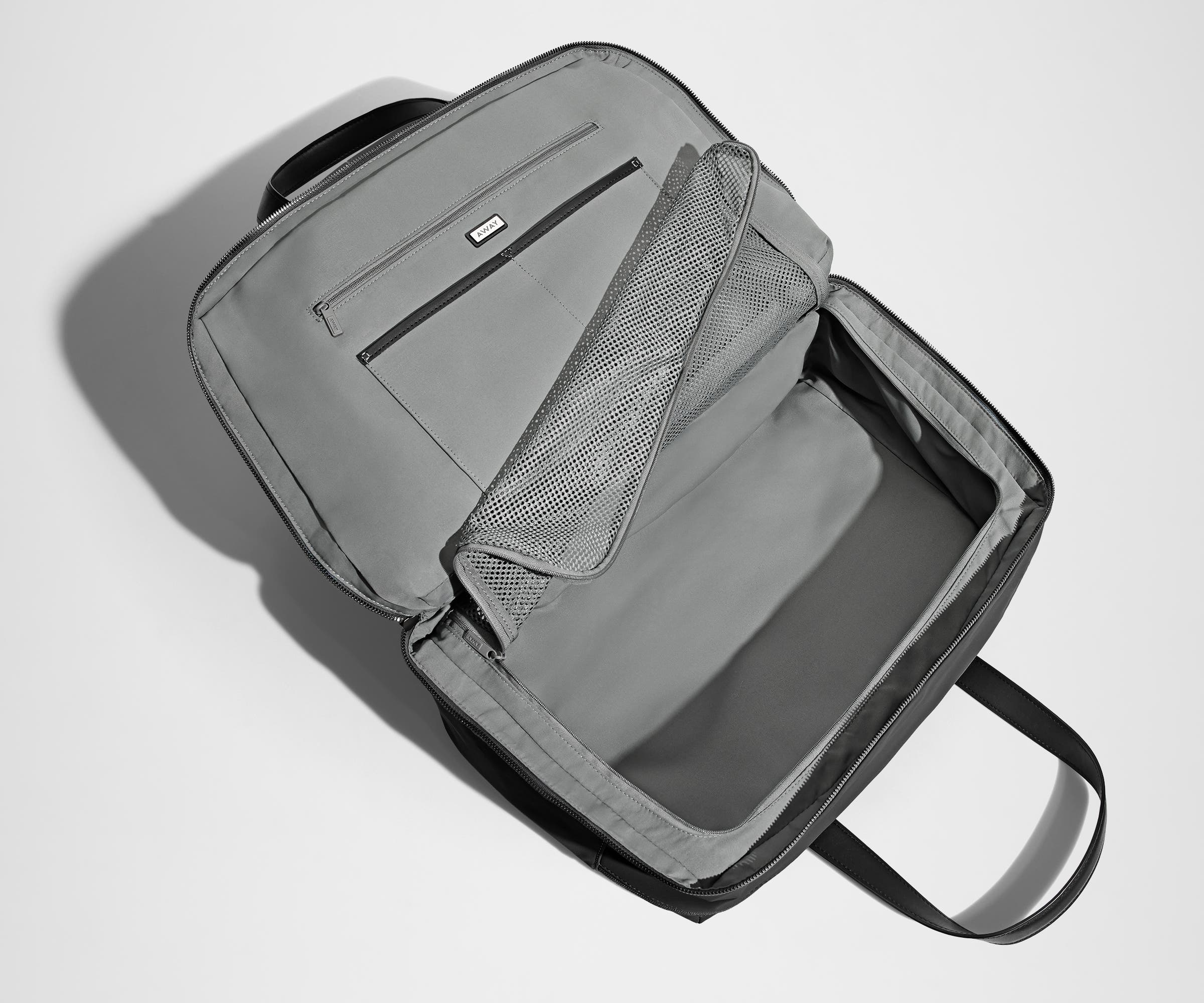 away-the-overnight-bag-sac-voyage-noir-jet-black image 5