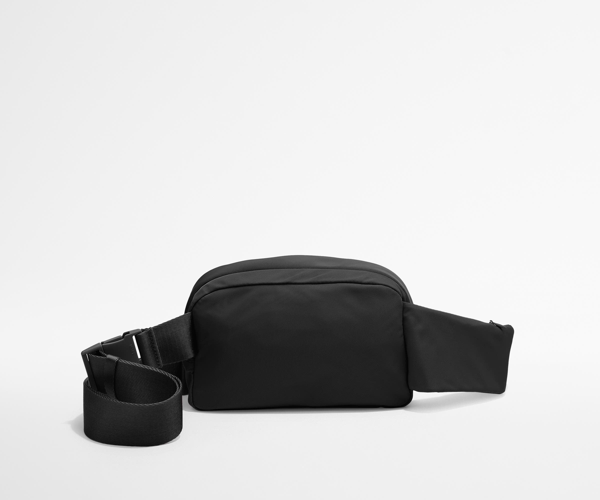 away-featherlight-sling-bag-sac-bandouli-re-jet-black-l-ger image 3