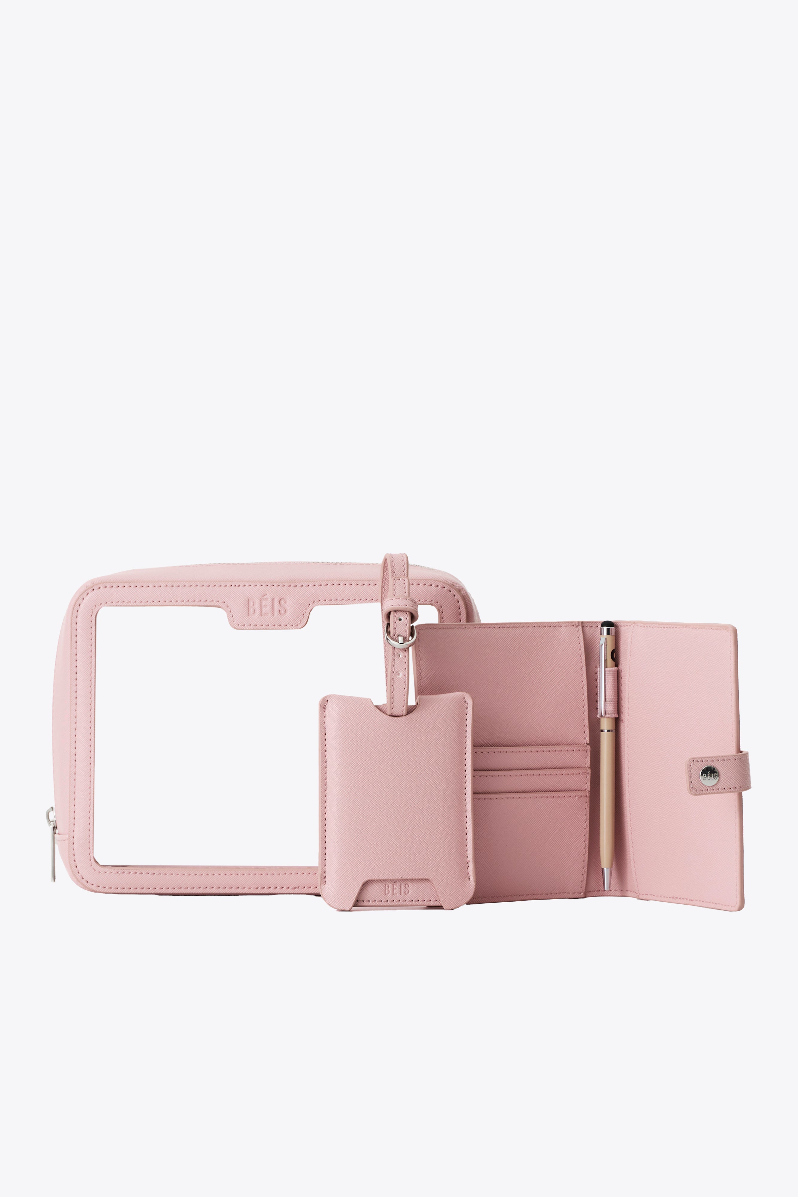 beis-passport-tag-tui-passeport-atlas-pink-airtag image 5