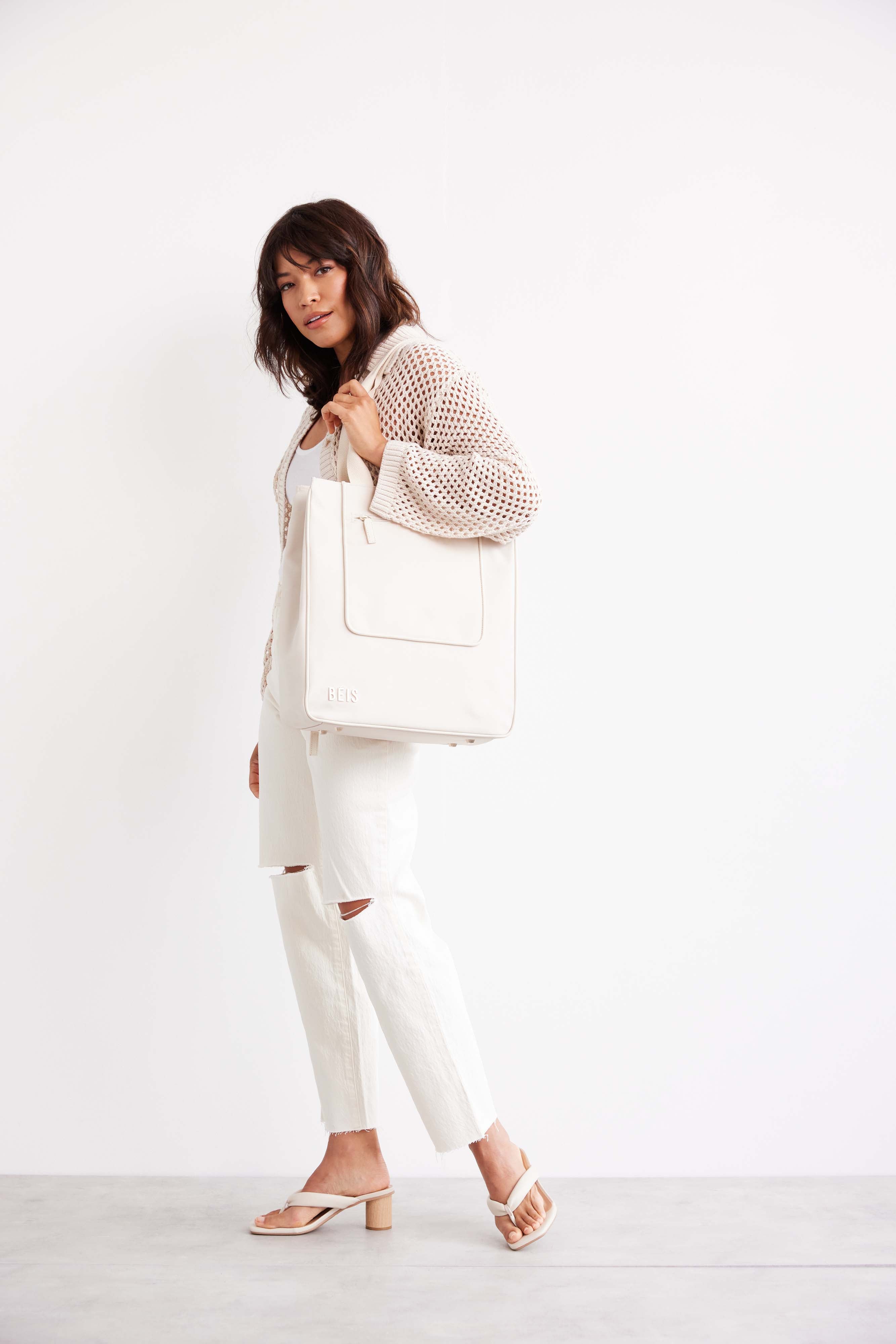 beis-north-to-south-tote-bag-beige-ordinateur image 5