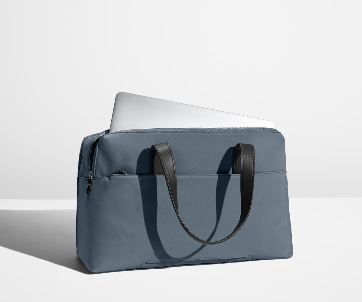 away-everywhere-bag-sac-bandouli-re-coast-blue-16-pouces image 5