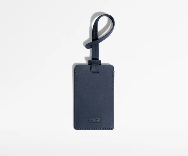 away-luggage-tag-tiquette-bagage-navy-blue-cuir image 1