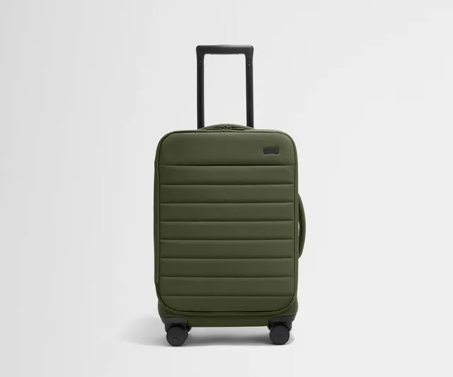 away-carry-on-valise-cabine-souple-vert-olive-extensible image 1