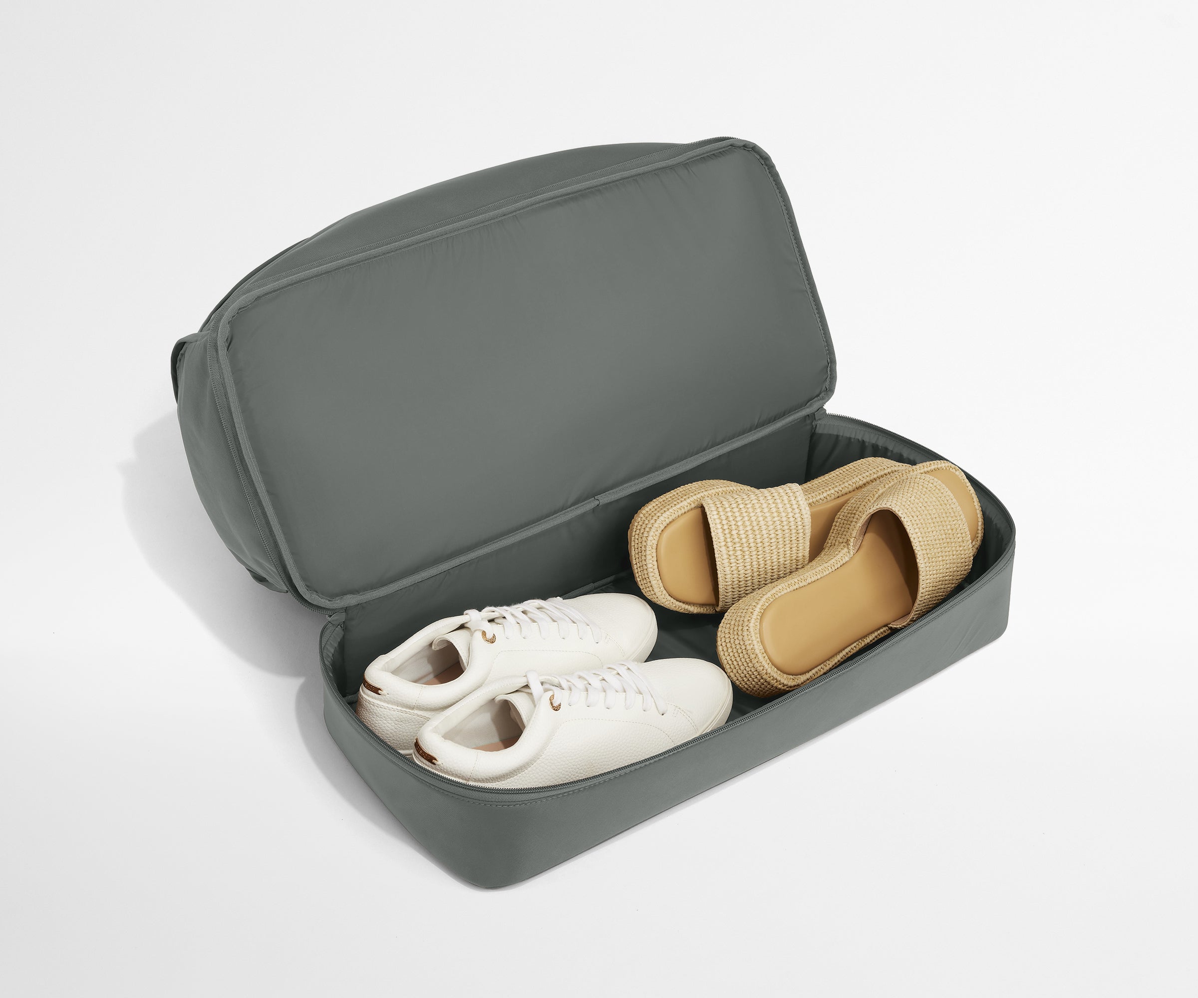 away-featherlight-sac-week-end-gris-44l-l-ger image 3