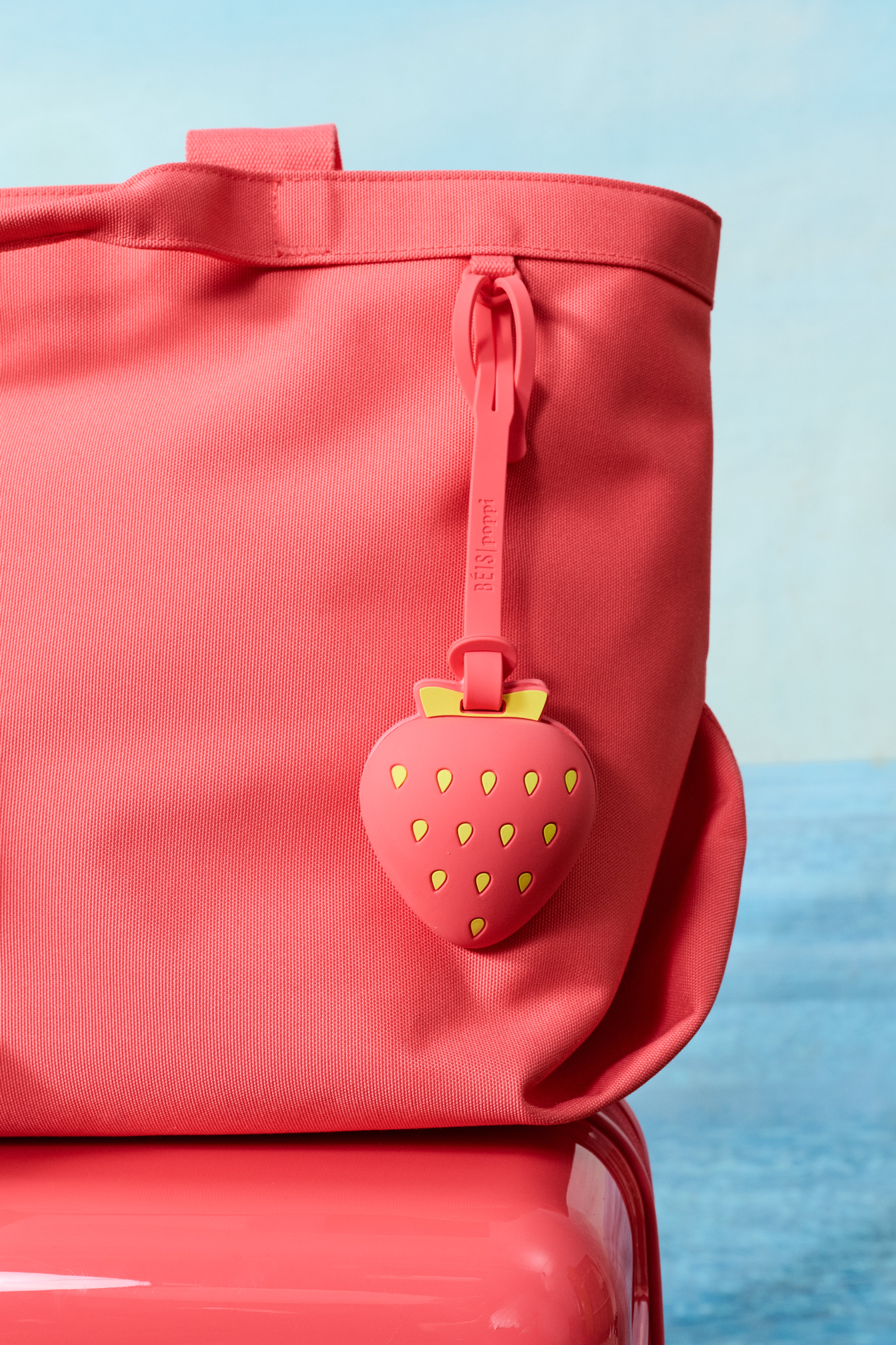 beis-x-poppi-breloque-sac-miroir-fraise-strawberry image 4