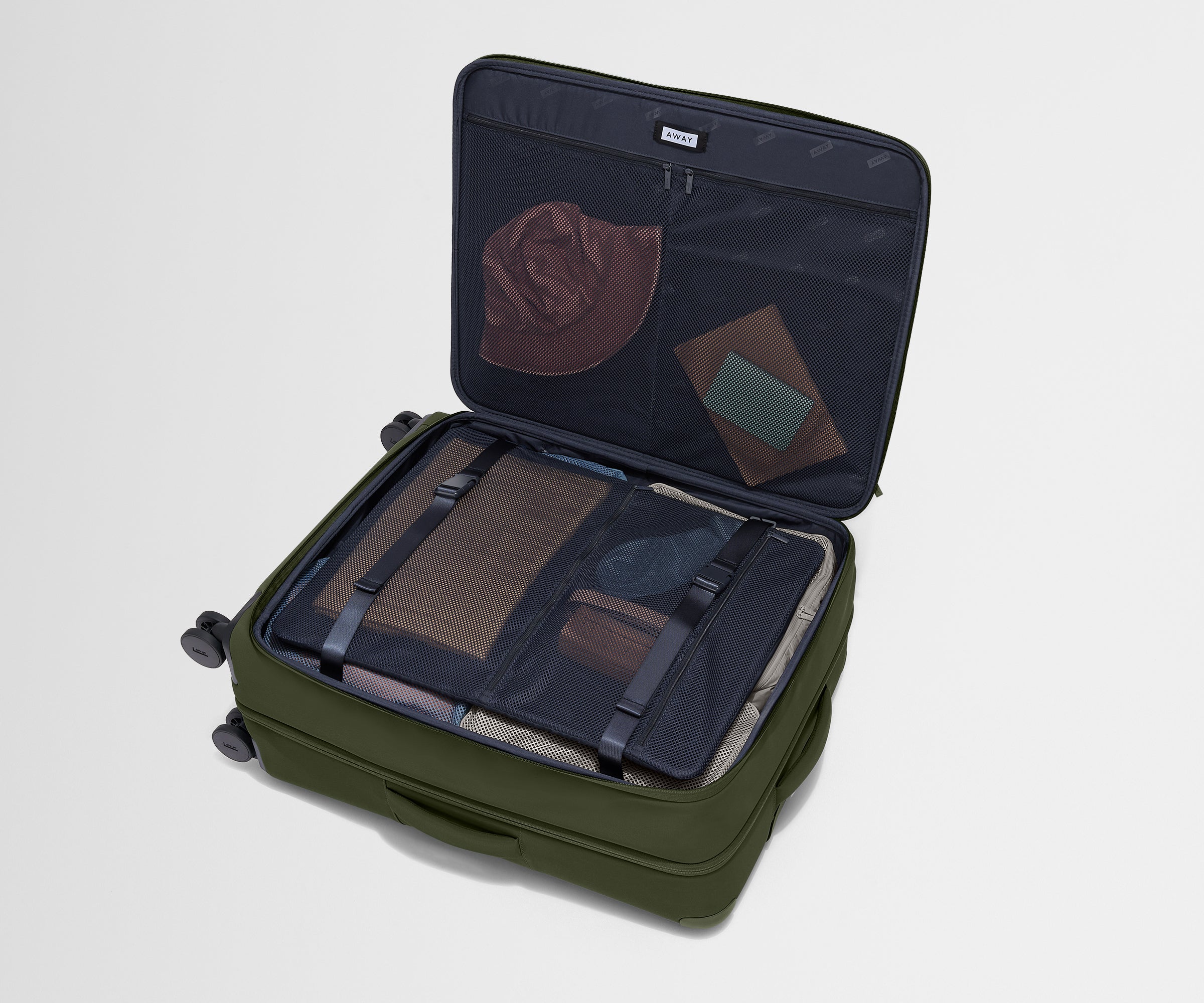 away-checked-softside-large-valise-soute-vert-olive image 4