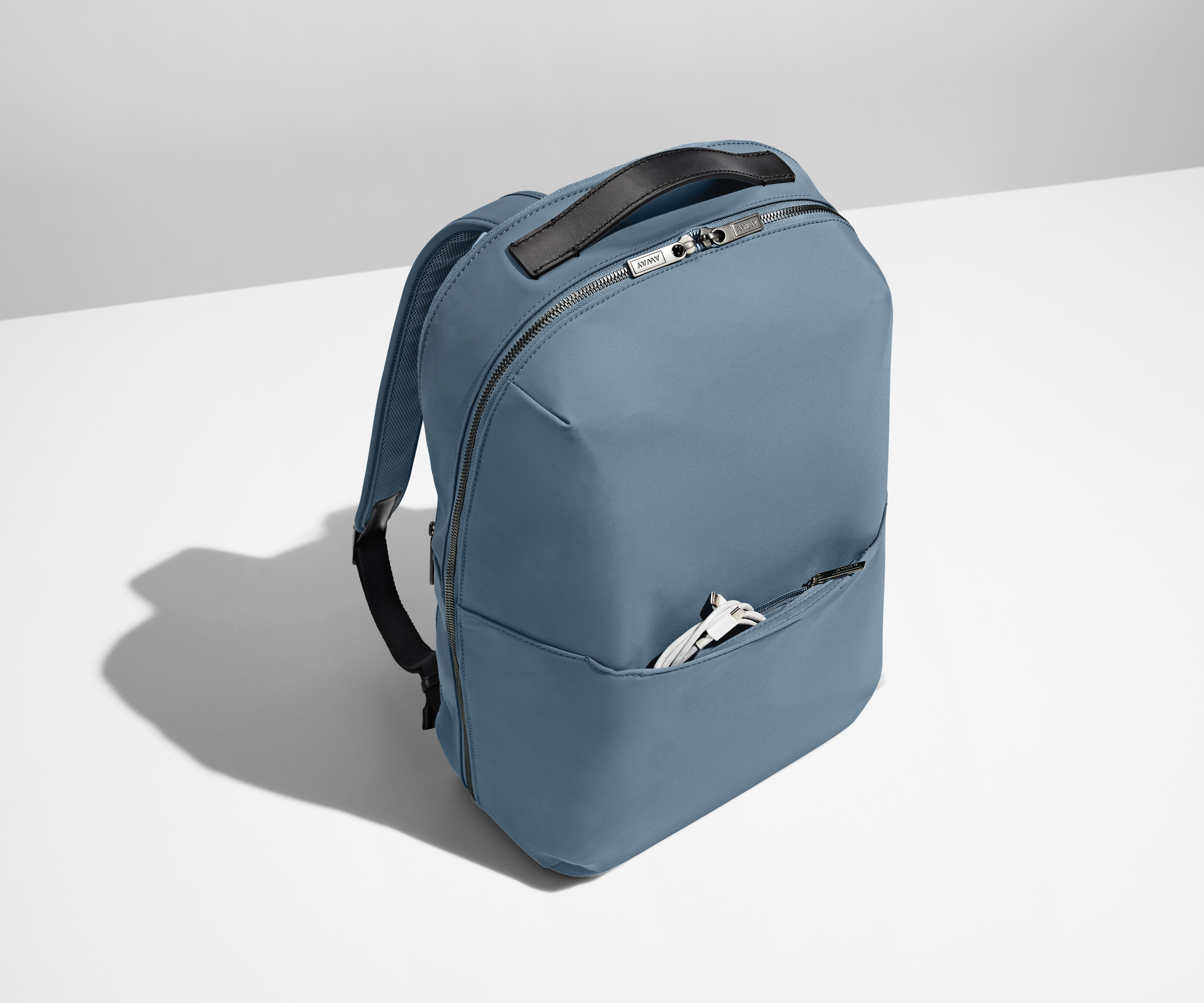 away-everywhere-zip-sac-dos-coast-blue-16 image 4