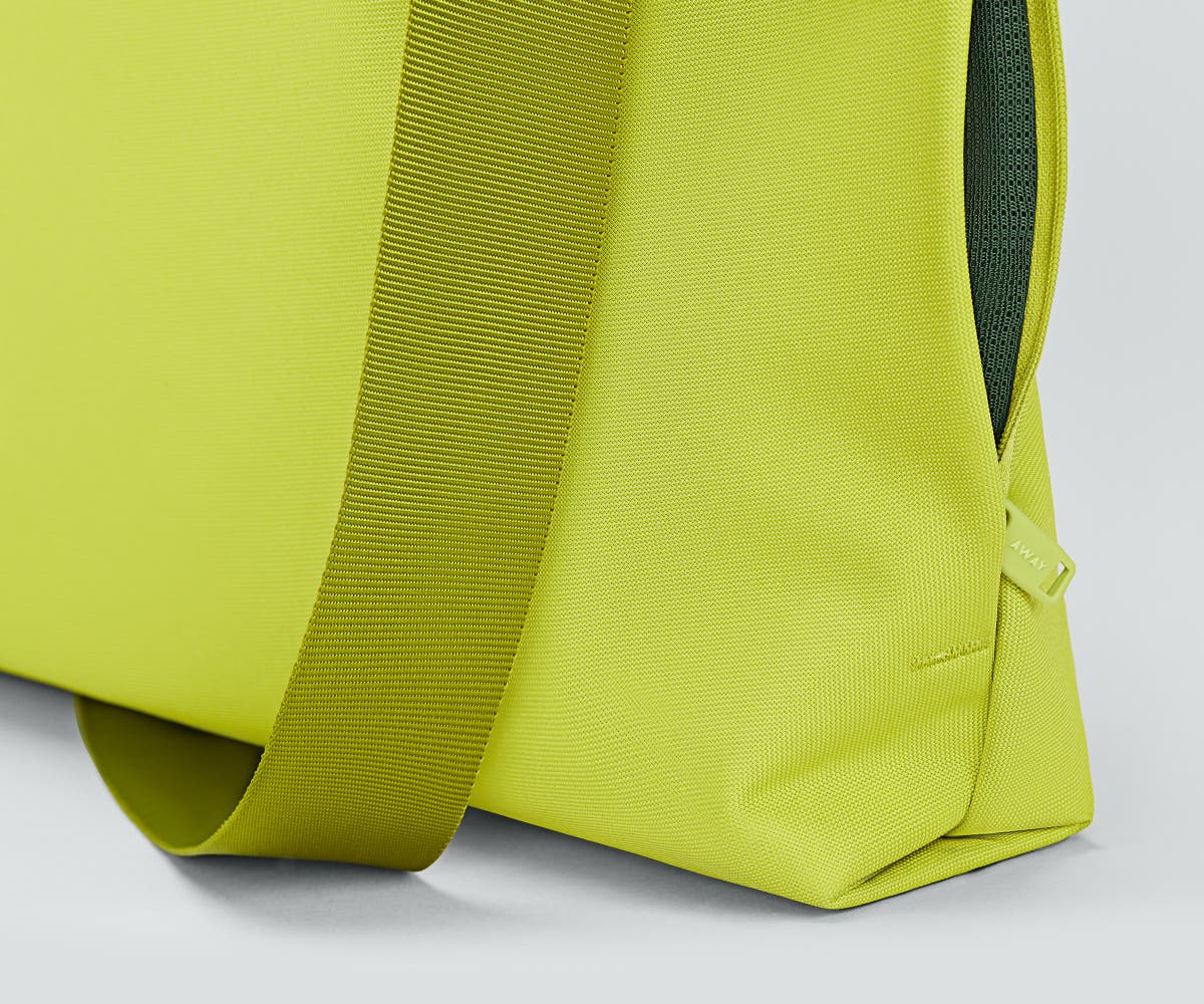 away-active-messenger-16l-sac-messager-atomic-celery-16-l image 5