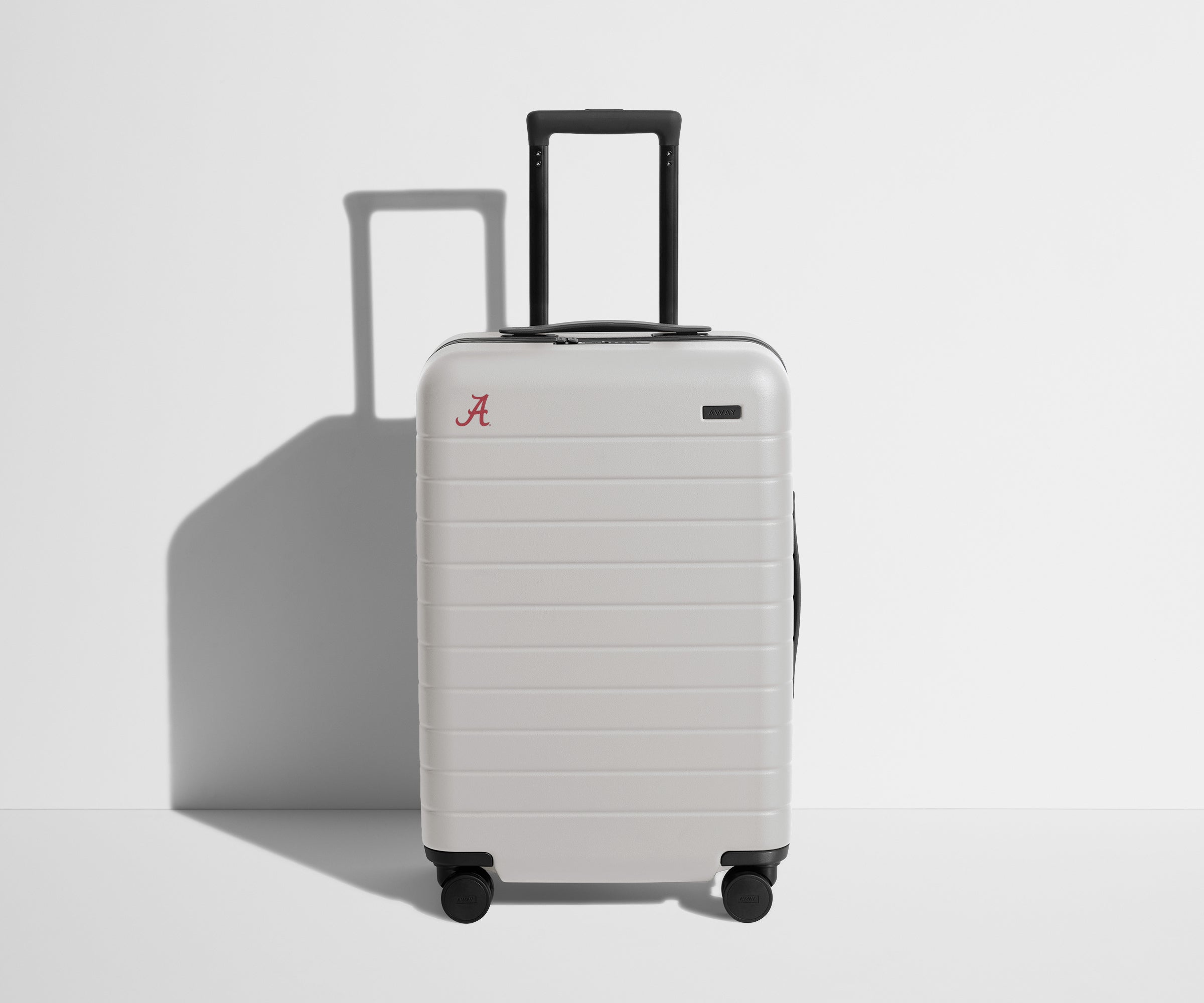 away-bigger-carry-on-valise-cabine-alabama-rigide image 1