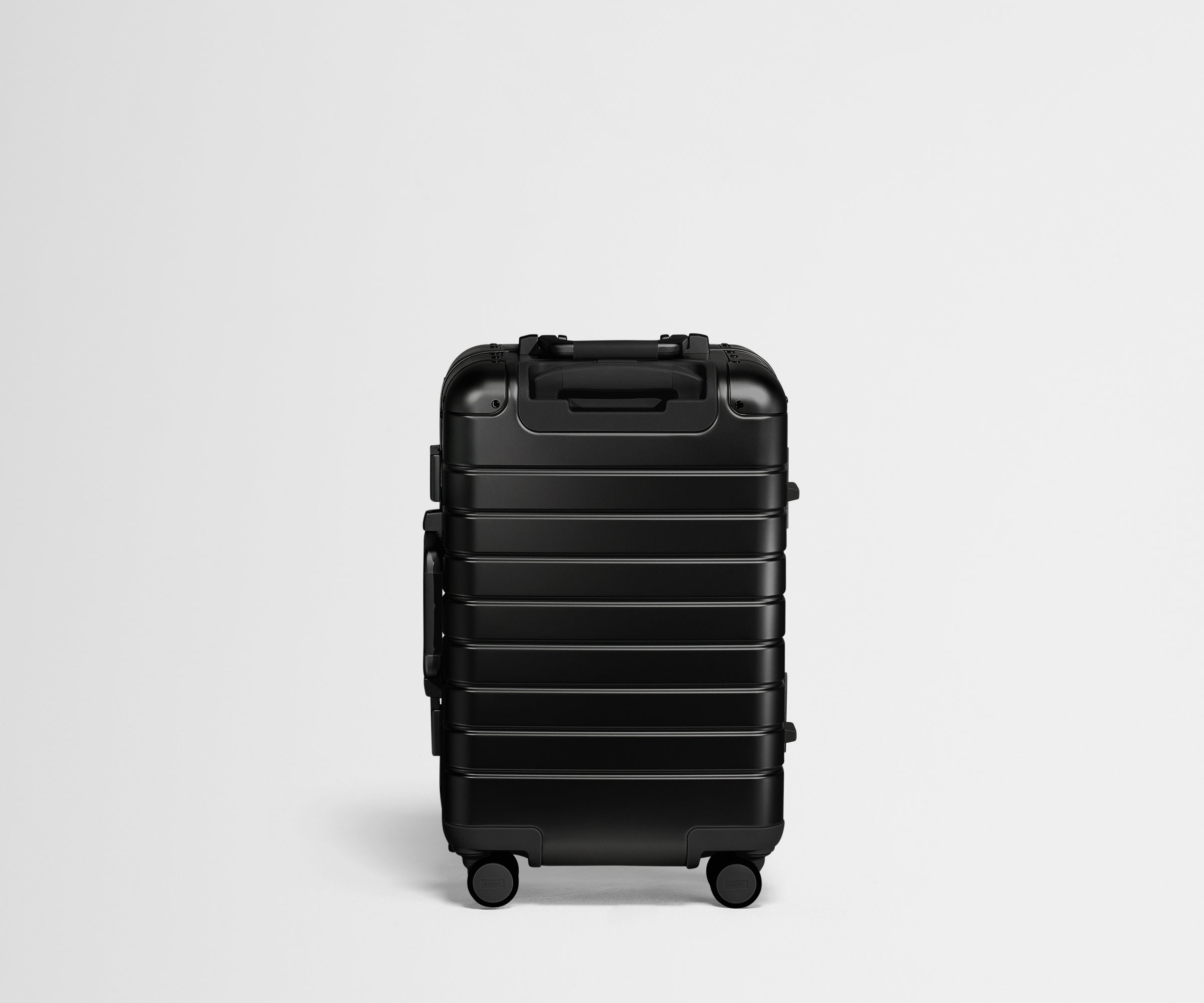 away-carry-on-aluminium-valise-cabine-noir-onyx-rigide image 6