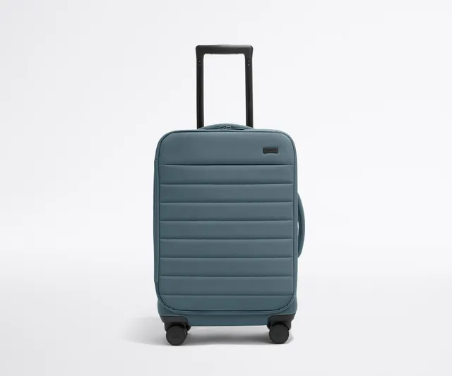 away-softside-carry-on-valise-cabine-bleu-coast-extensible image 1