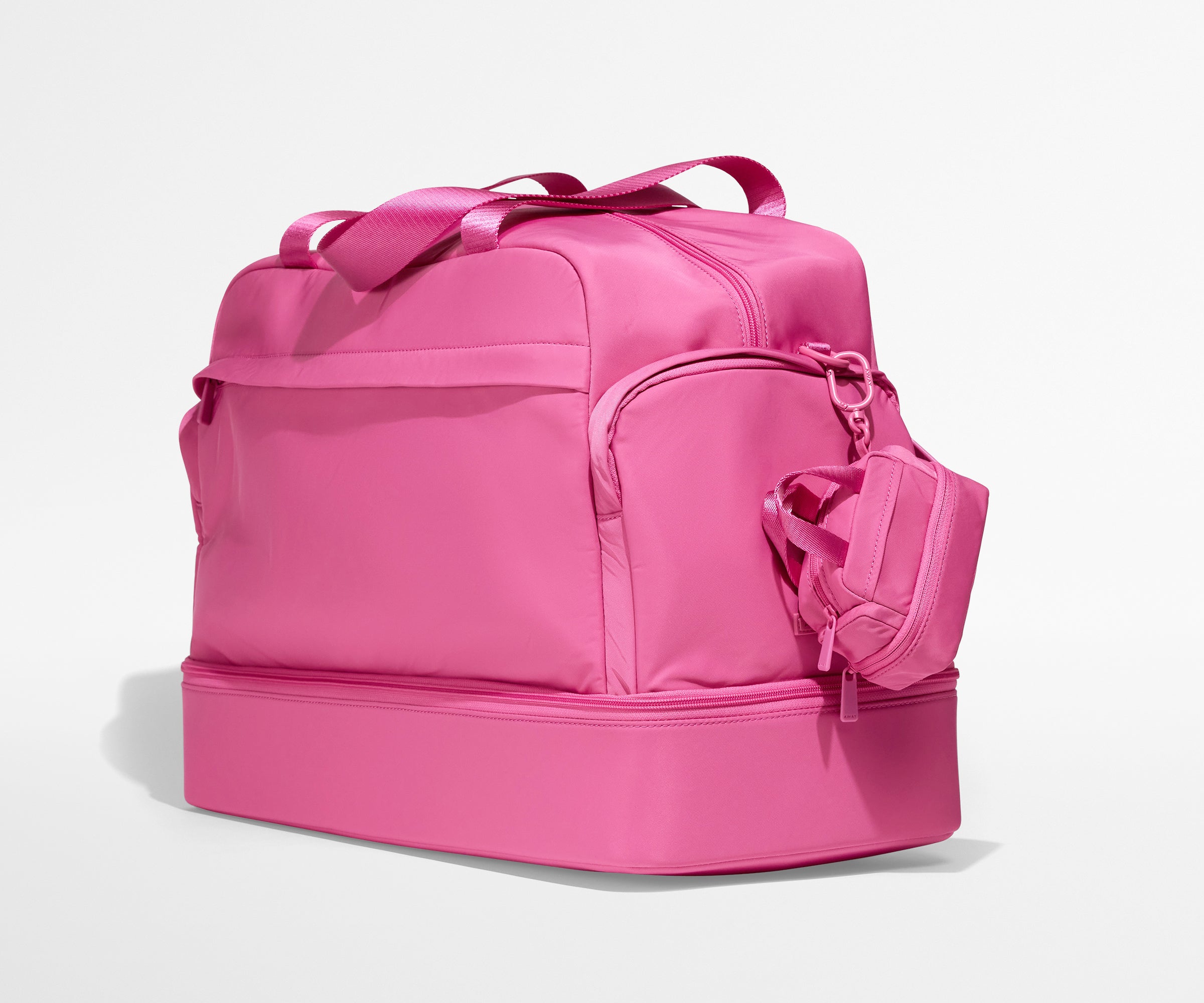 away-micro-weekender-charm-breloque-sac-rose-pochette-zip image 3